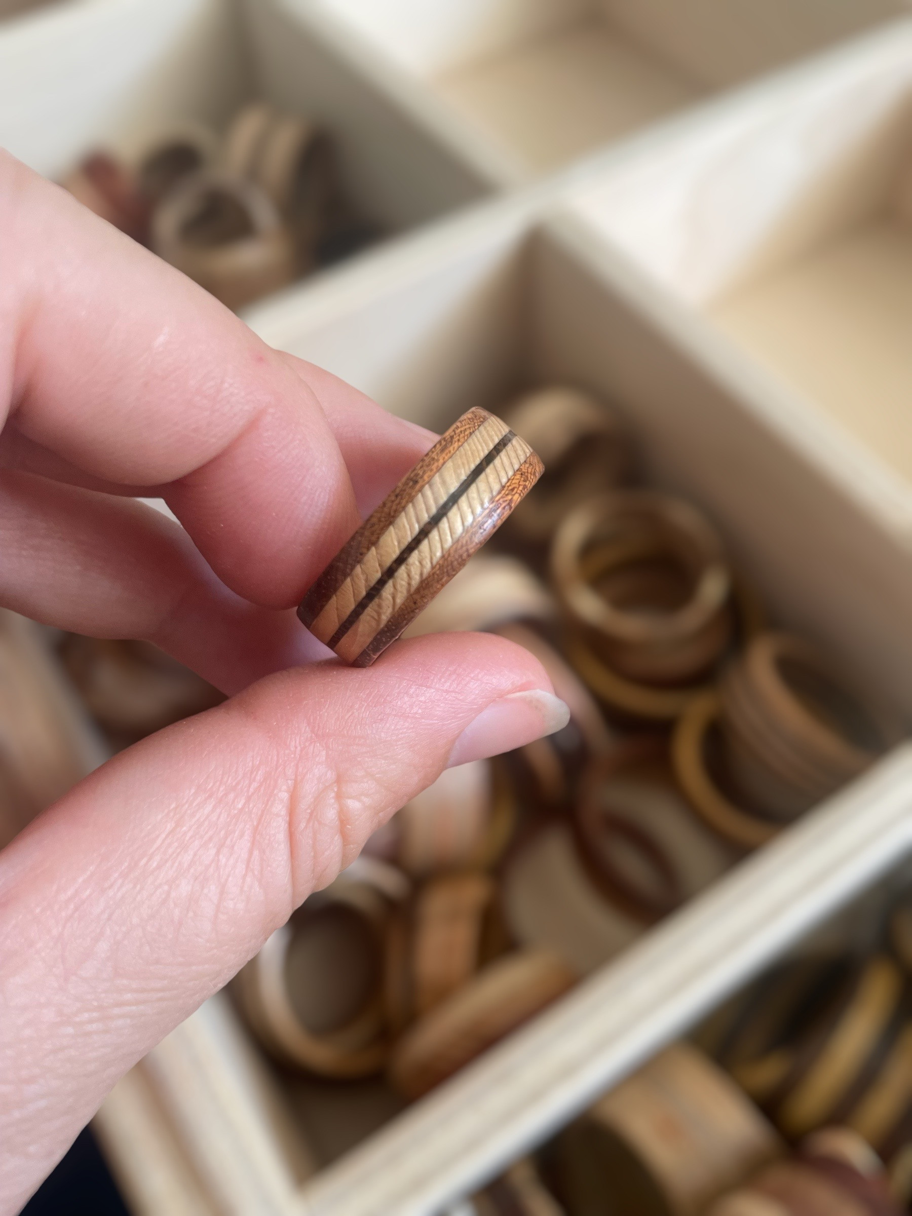Workshop - Houten Sieraden Maken (6 uur) - Foto