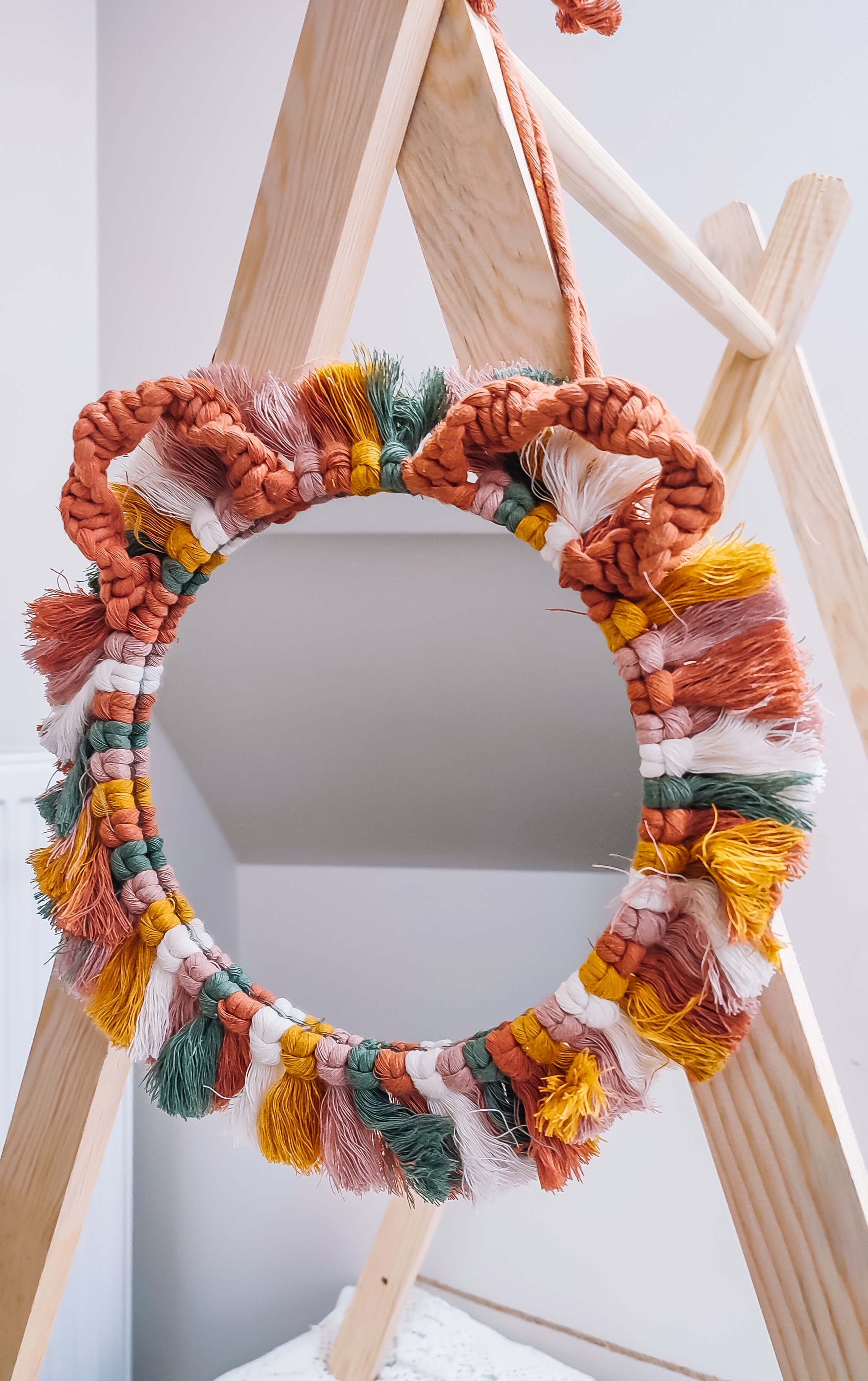 Workshop macramé dierenspiegel: een originele babyshoweractiviteit 🪞 - Foto