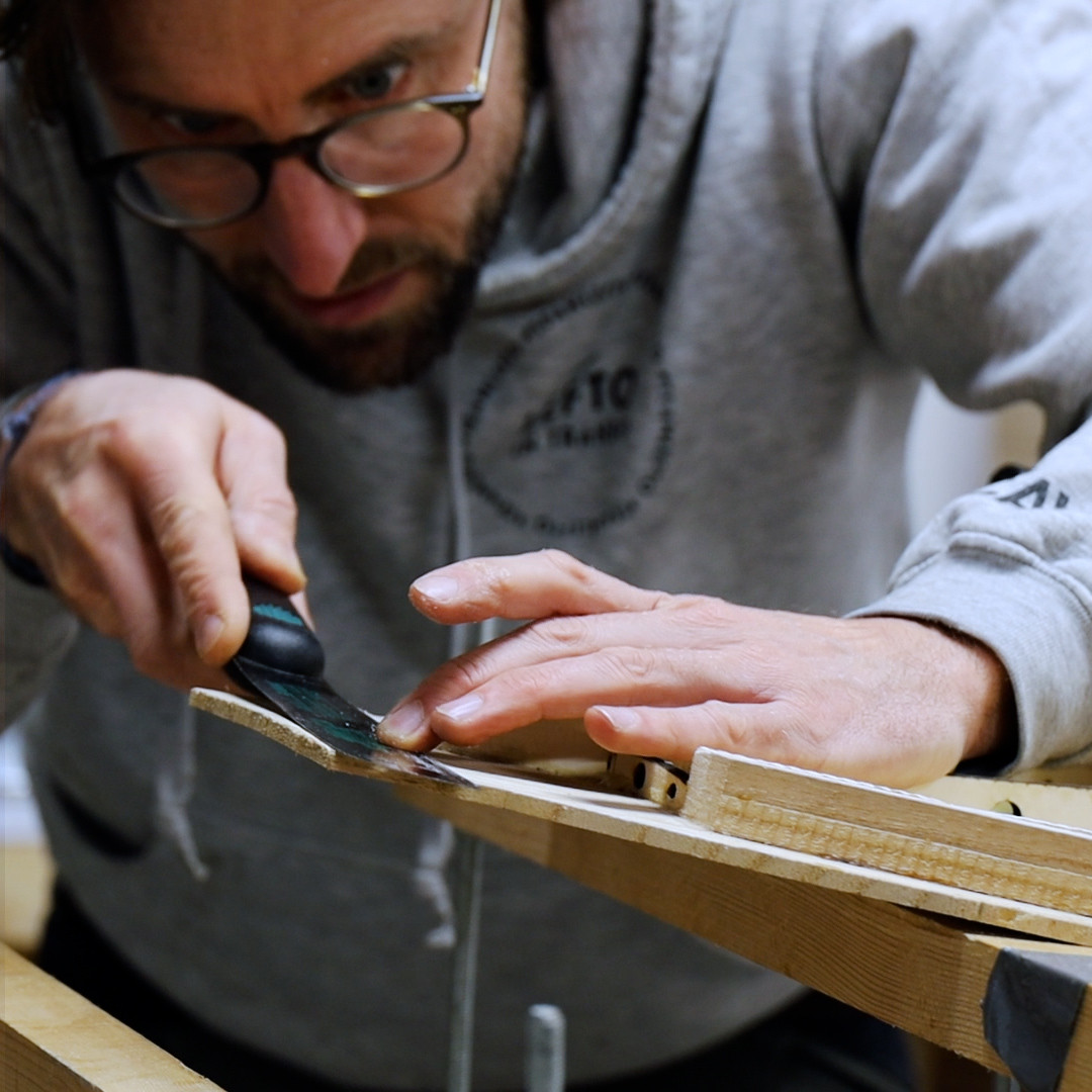 DIY pakket: Maak je eigen houten surfboard - Foto
