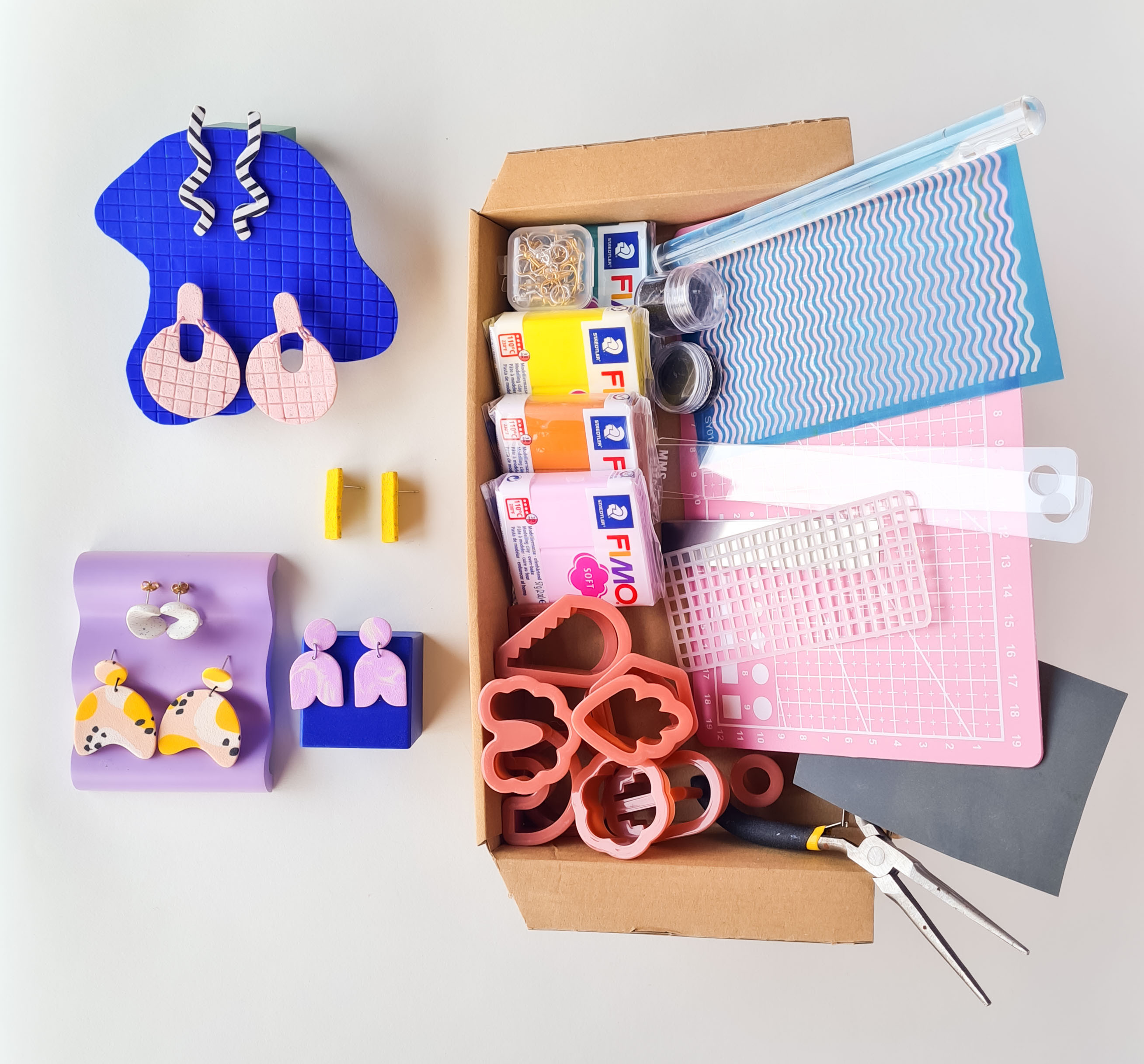 DIY KIT polymeer klei oorbellen - Foto
