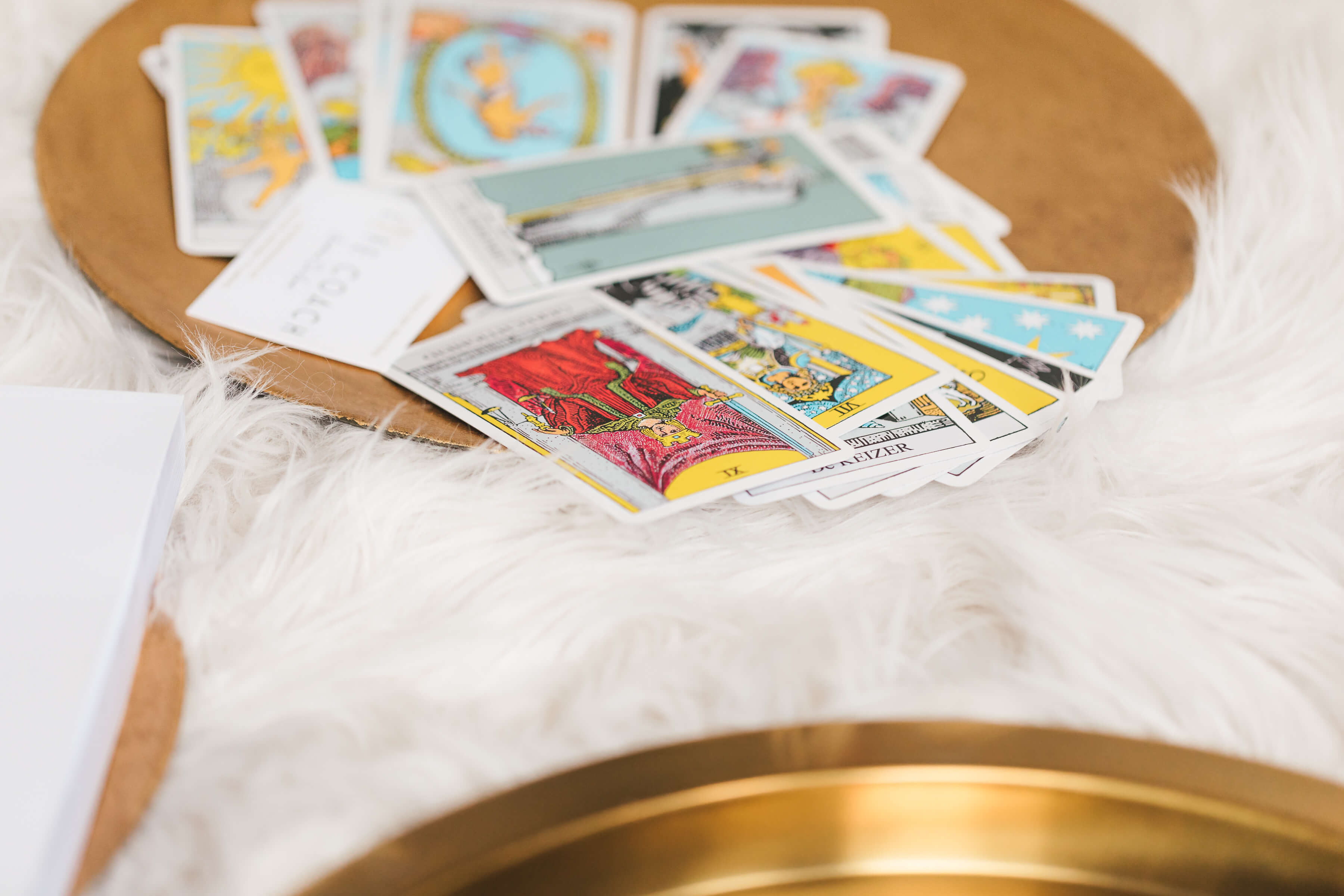 Ladies Night Tarot Soirée: Verdiep je Spirituele Connectie - Workshop - Foto