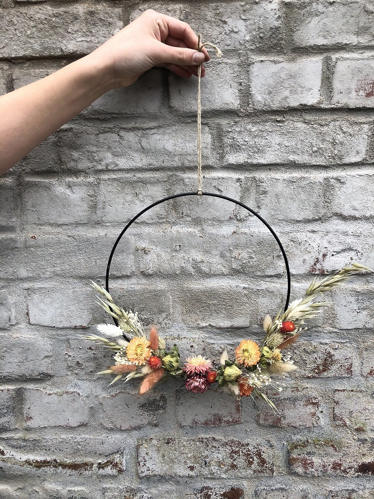 Workshop Droogbloemenkrans (privé groep) - Foto