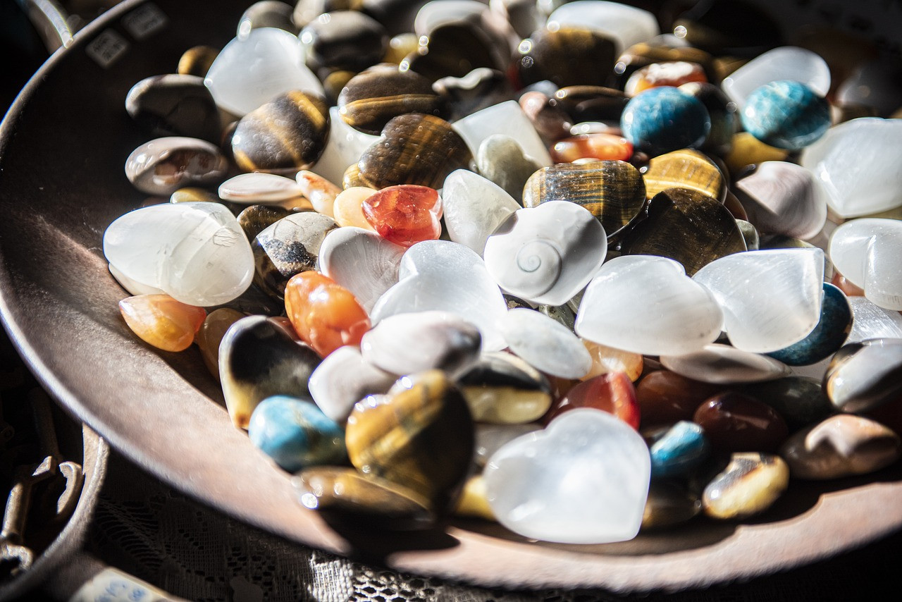 Privéworkshop: Werken met Orakelkaarten en Edelstenen - Foto
