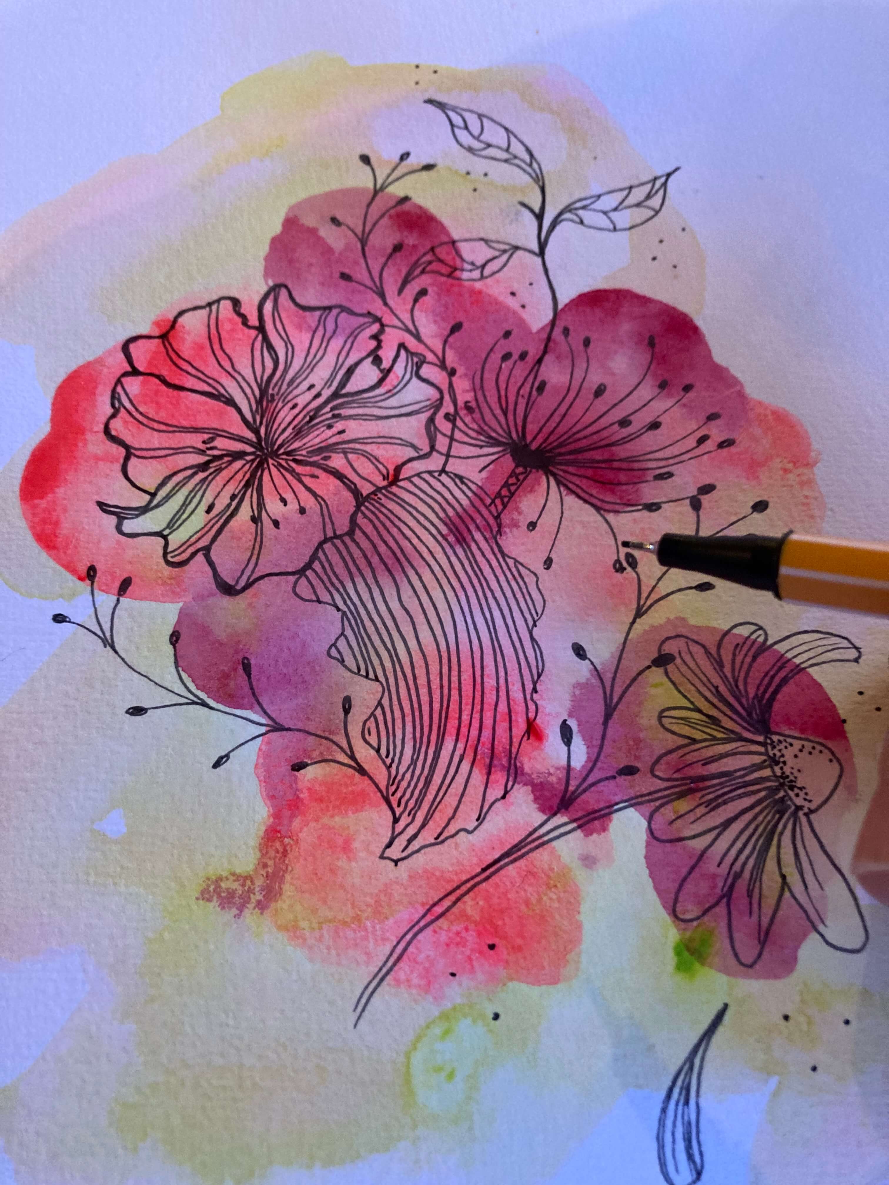 Bloemmotieven tekenen met brushpen en fineliner - Foto