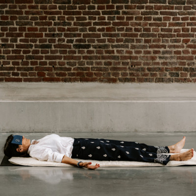 YOGA op het werk - STOELYOGA - Foto