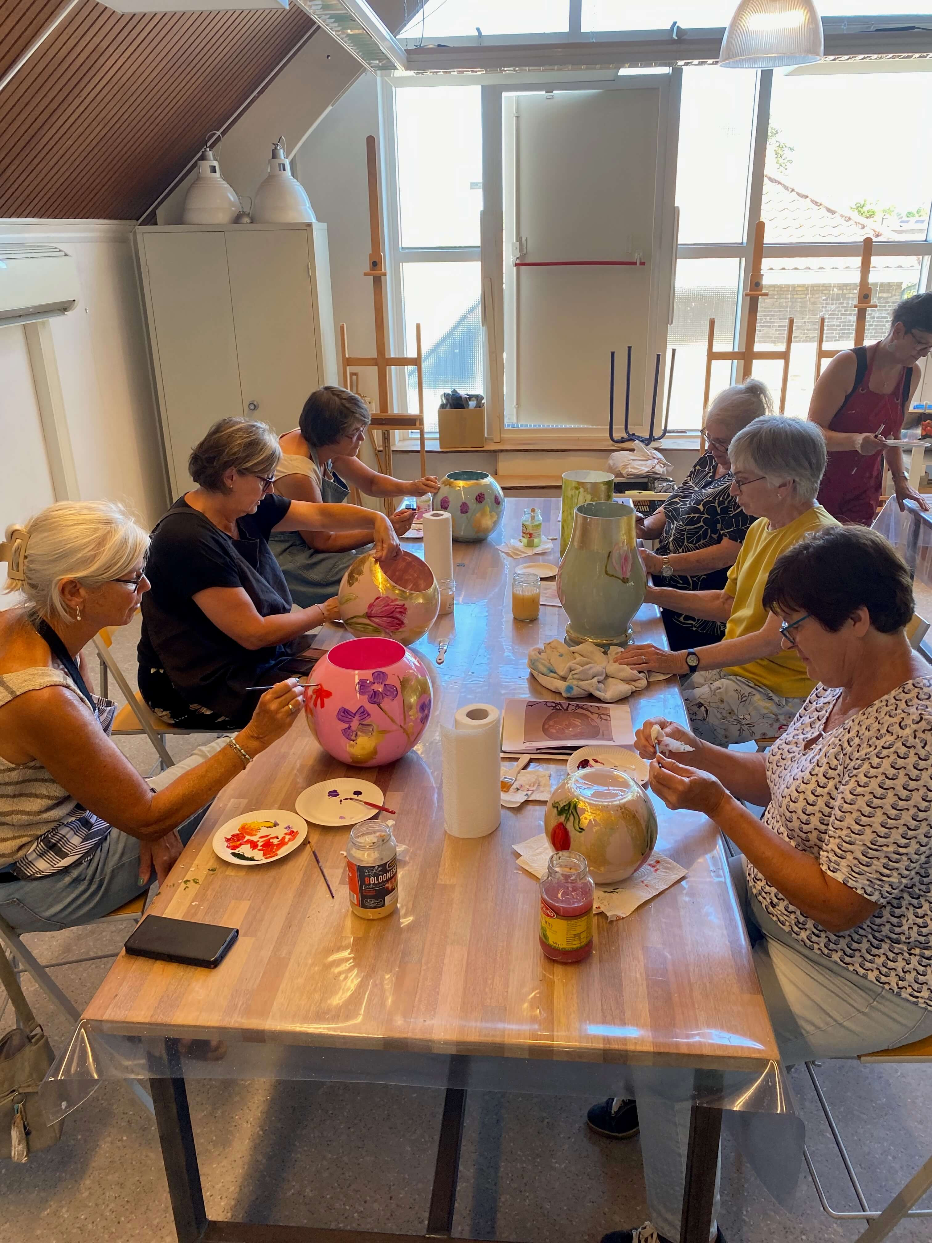 Workshop grote glazen vaas beschilderen - Foto