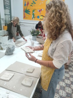 Workshop botanische tegel - Foto