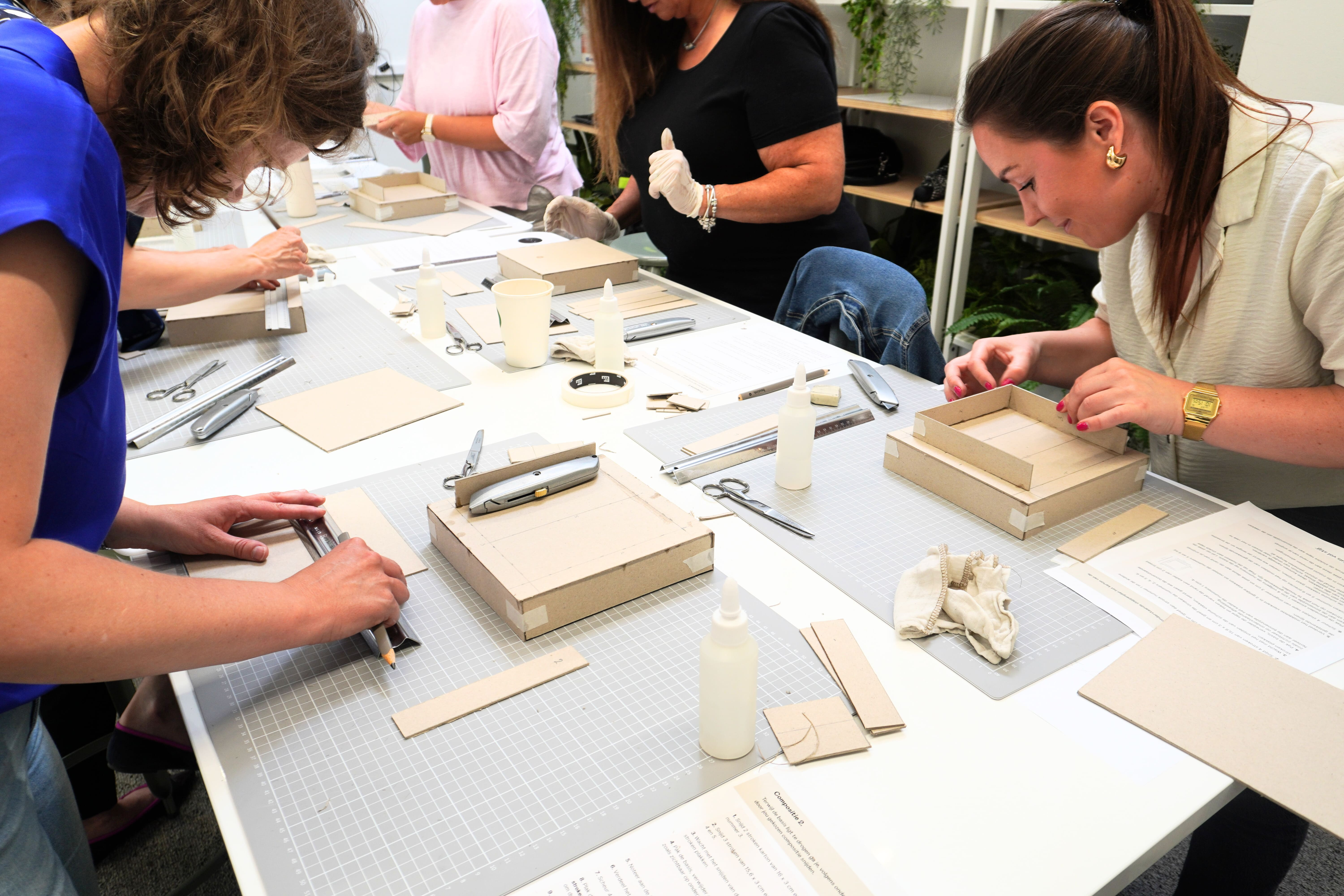 Familie workshop 3D kunst maken - Foto