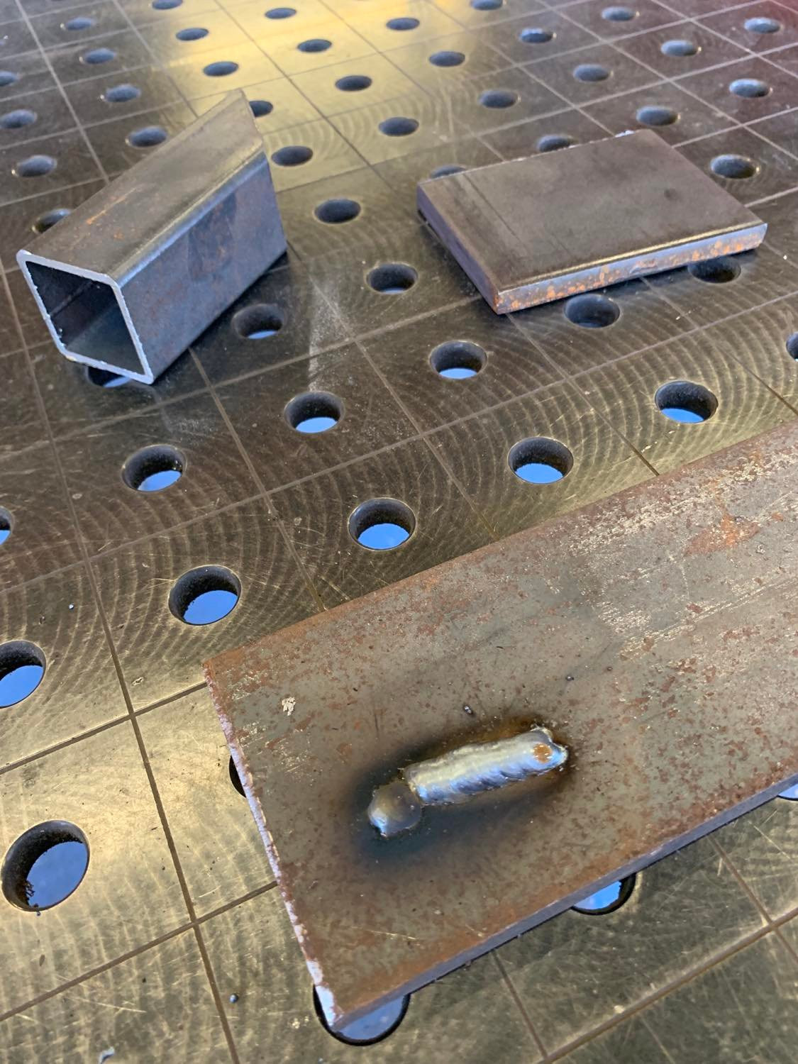 ZOMERVAKANTIE - Jeugd workshop intro halfautomaat lassen - Foto