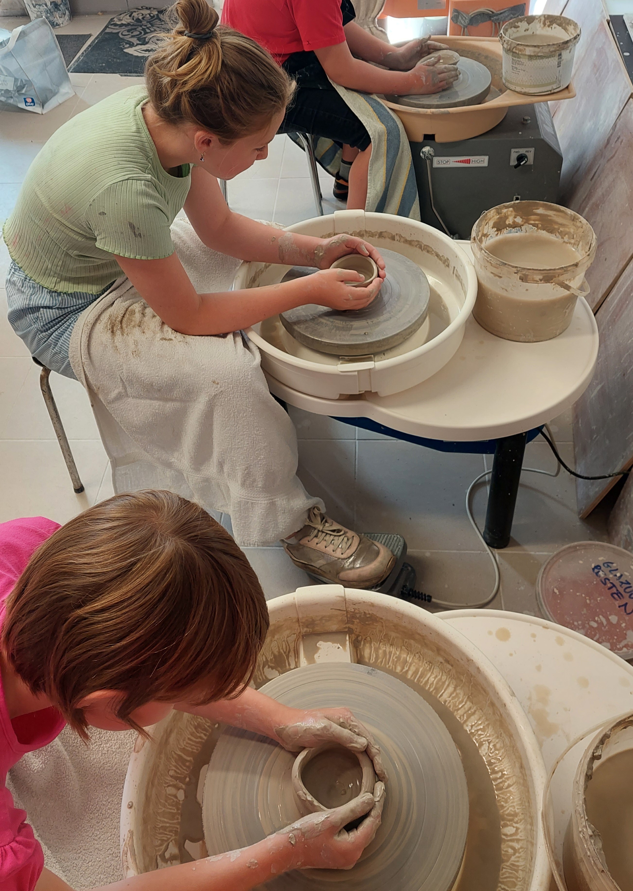 Open atelier keramiek voor GEVORDERDEN (+15j) 1 sessie van 2 uur (won1oa_2904)