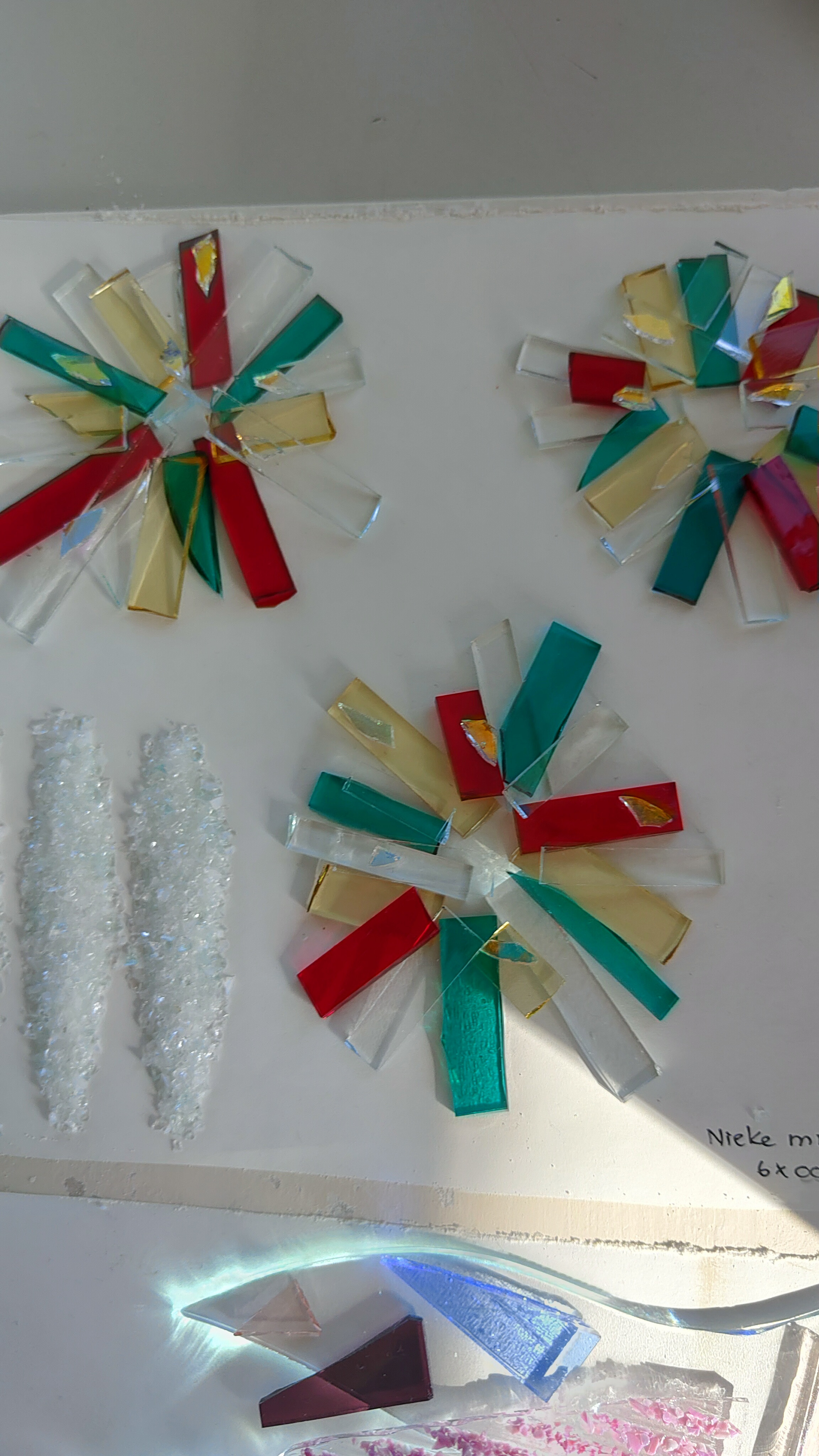Workshop kerst ornamenten maken van glas - Foto