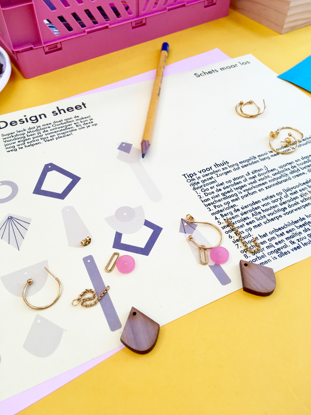Workshop Modulaire Sieraden maken: Oorbellen of Ketting - Foto