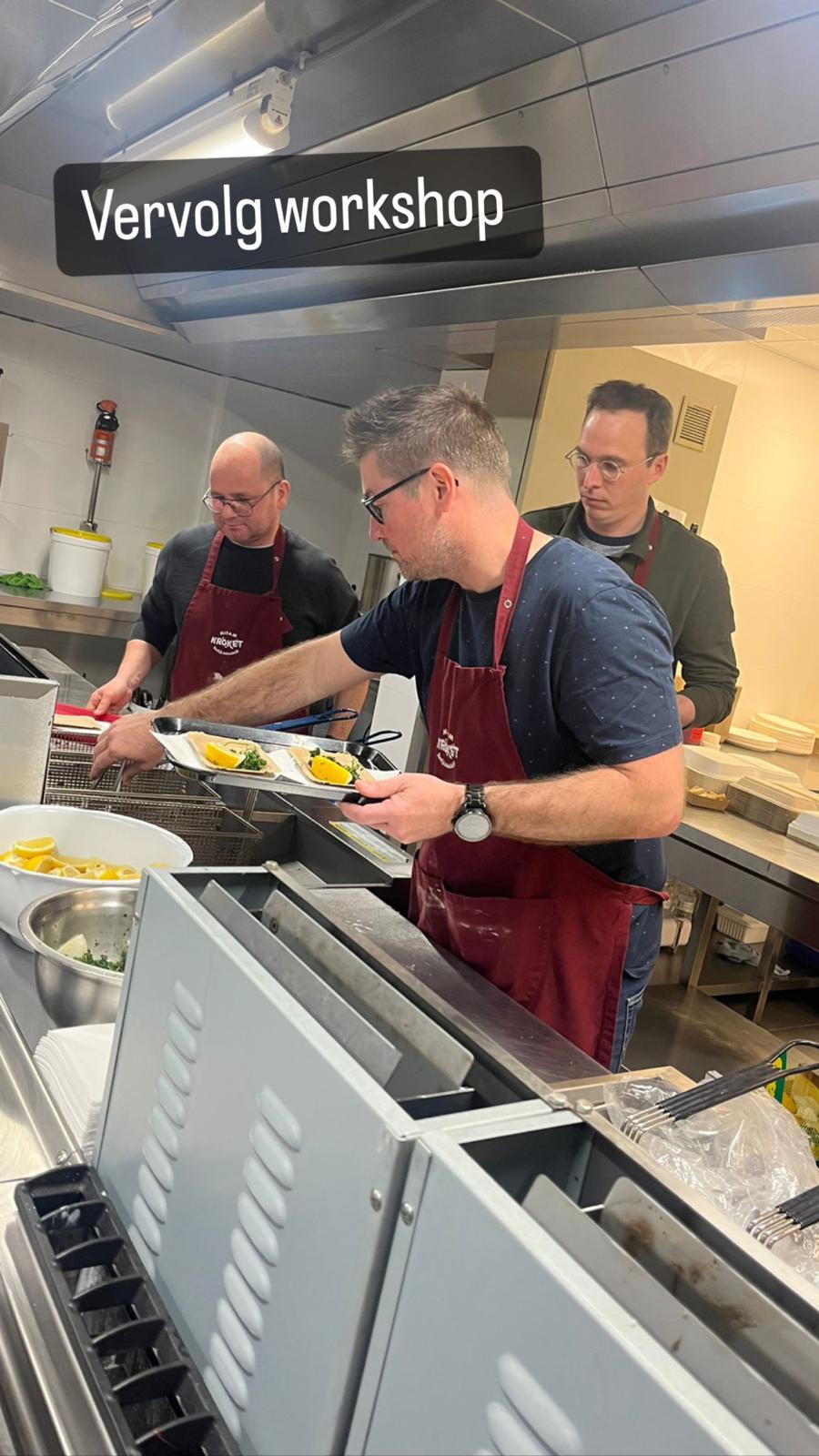 Garnaal kroketten rollen en smullen - Foto