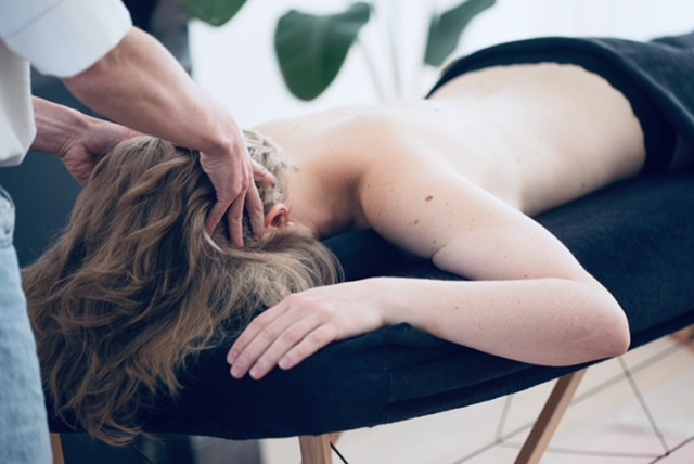MASSAGE WORKSHOP - The slow experience - - Foto