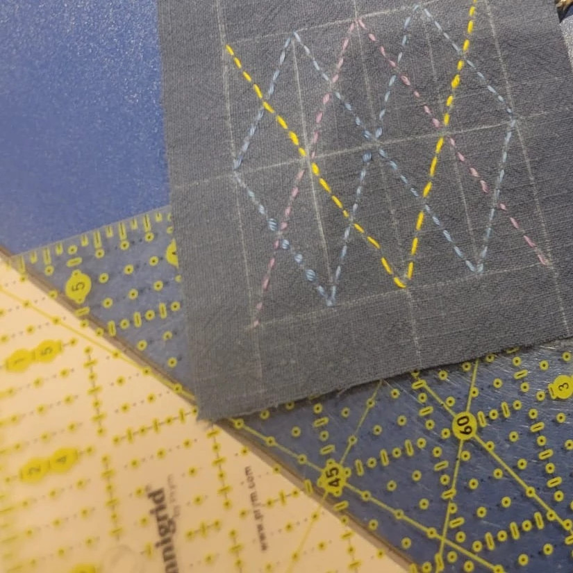 Sashiko Visible Mending bij REST - Foto