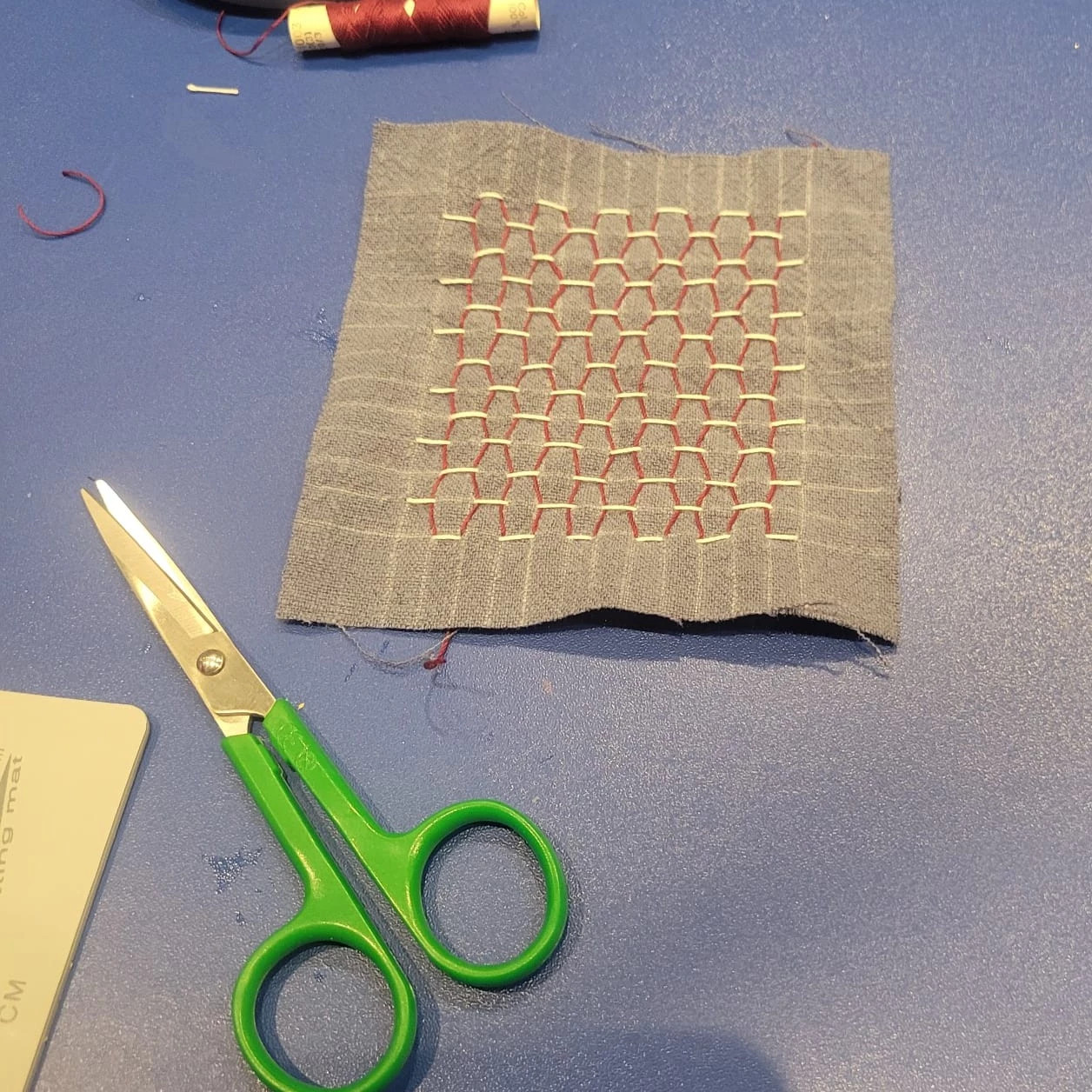 Sashiko Visible Mending bij REST - Foto