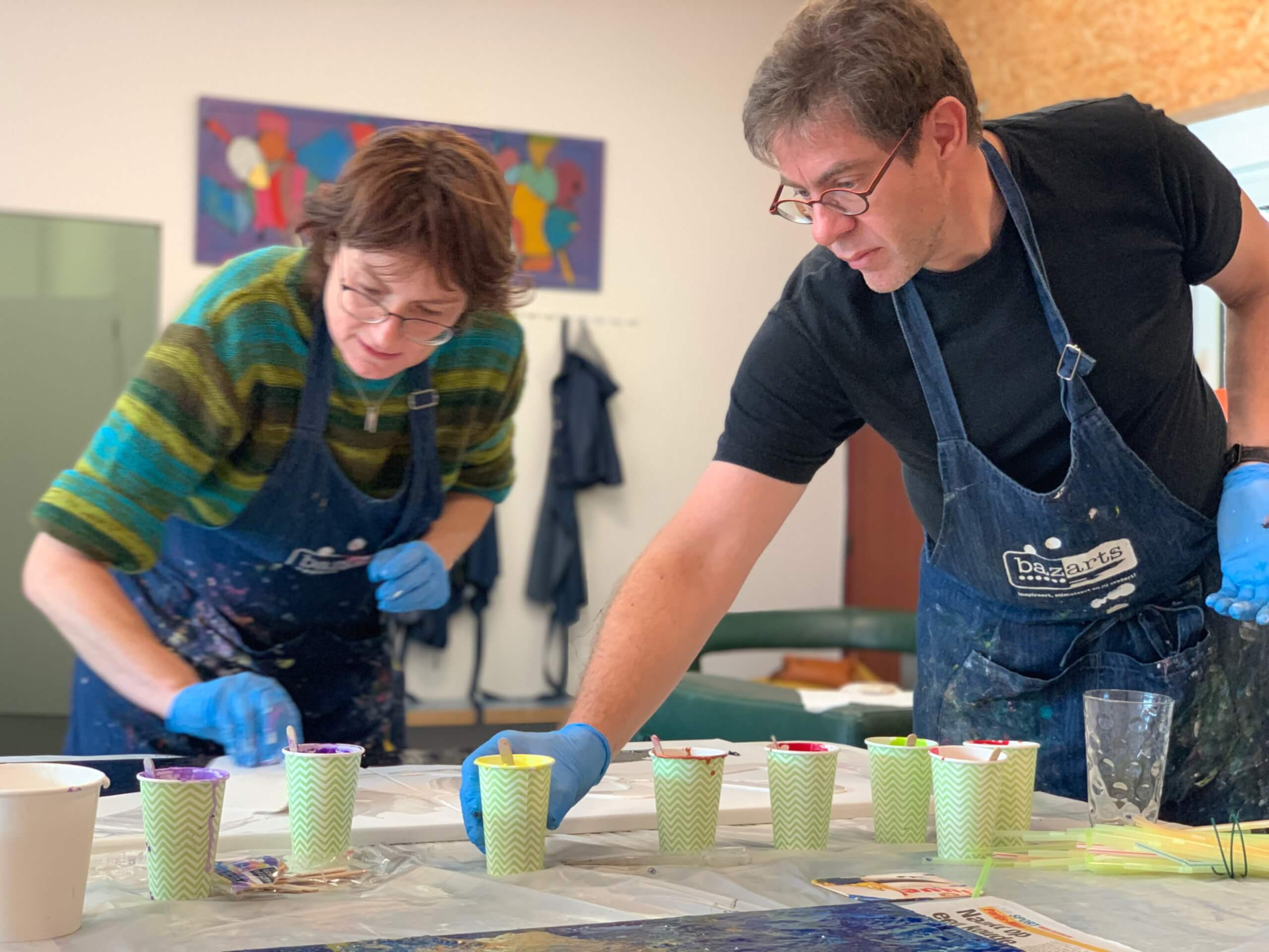 Acrylic Pouring Dagopleiding – Ring, Ribbon & Dutch Pour met Cellen nov - Foto