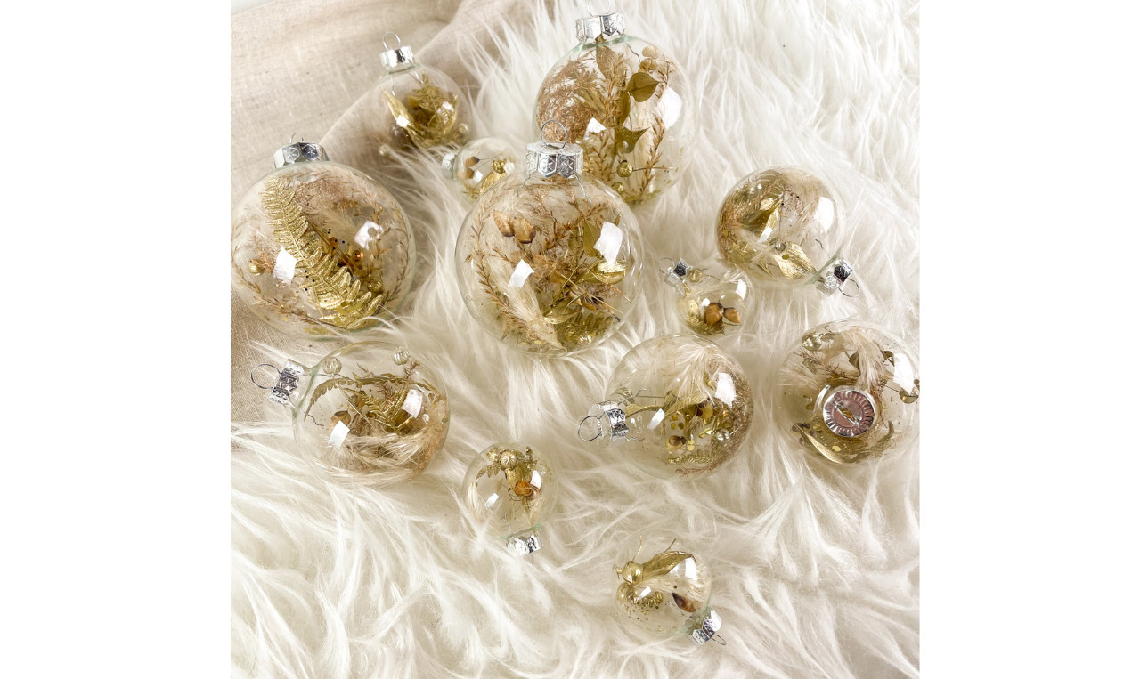 15x Kerstballen vullen met droogbloemen - Foto