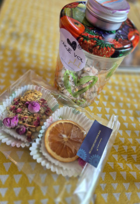 Bruisbal, scrub & lippenbalsem maken: Ouder & Kind workshop