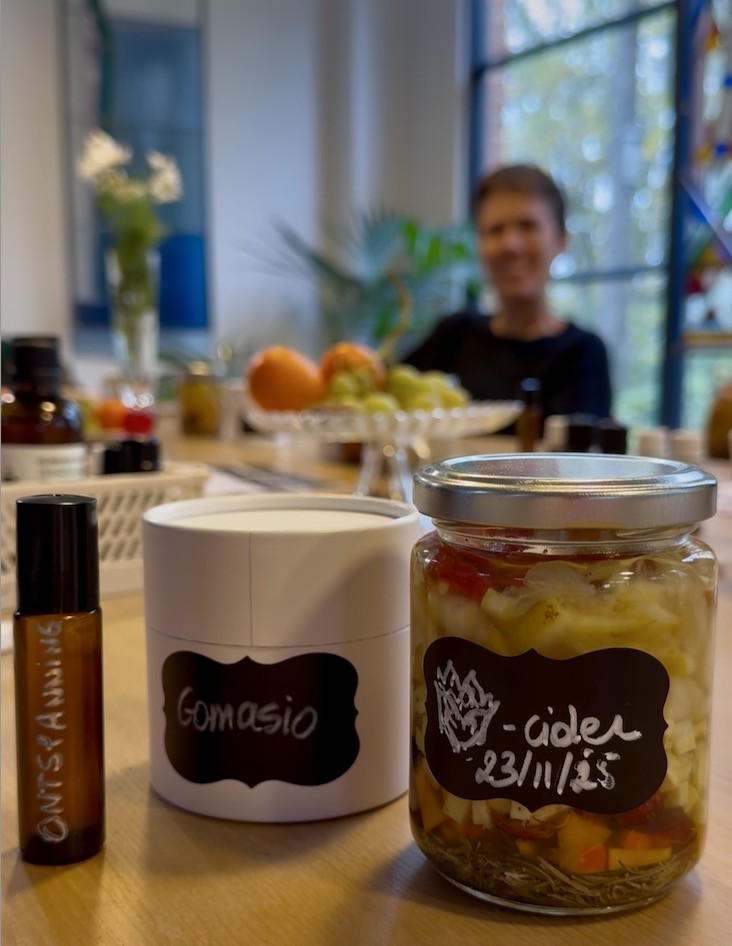 🌻Kruidenworkshop Zomervitaliteit - Foto
