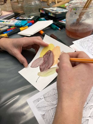 Bloemmotieven tekenen met brushpen en fineliner