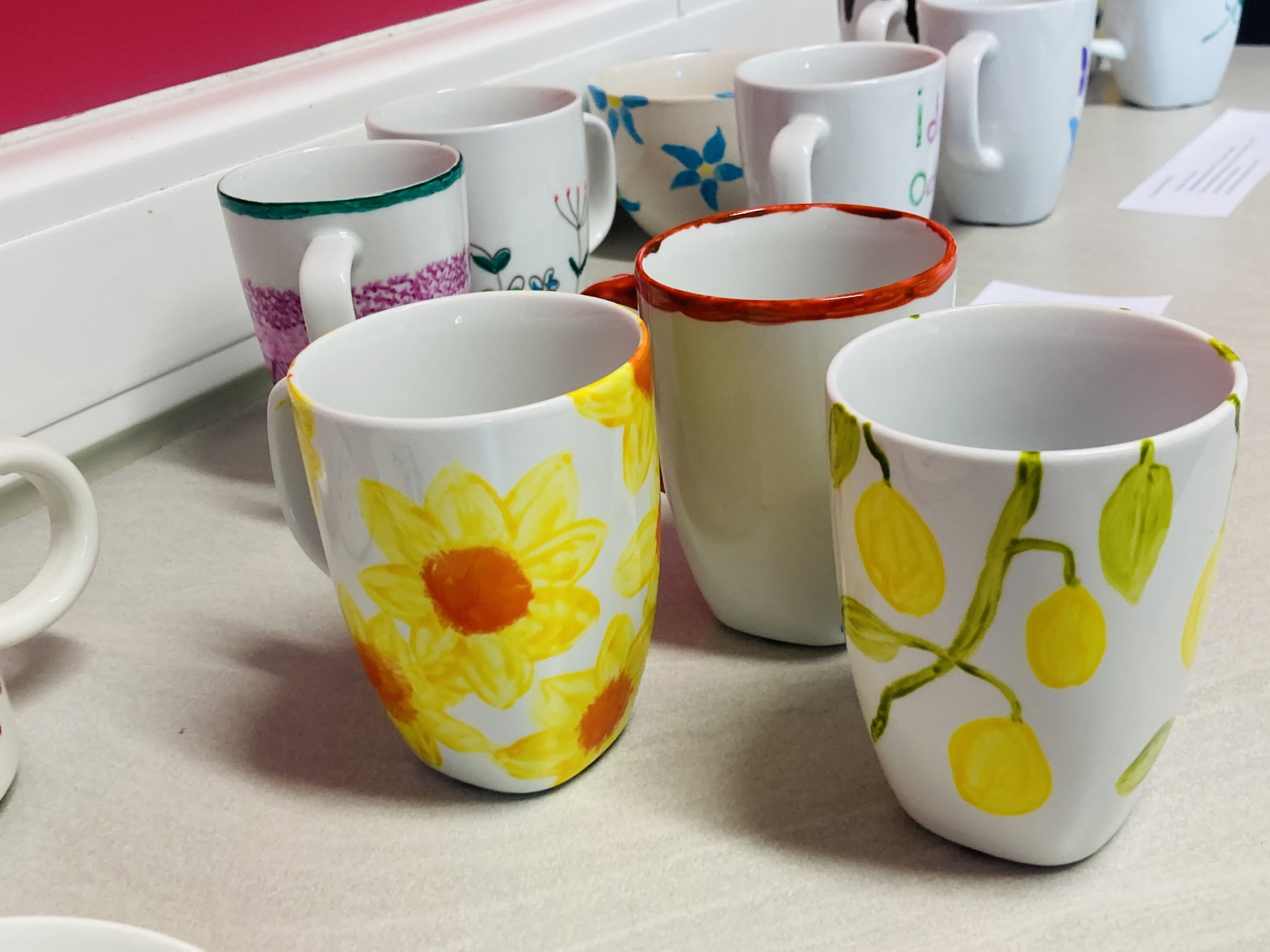 Sip & paint: servies pimpen - Foto