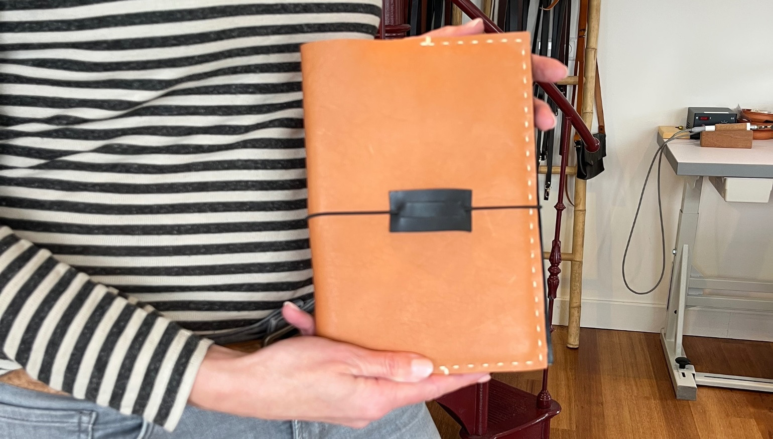 Workshop leren notebook cover maken 📚op locatie - Foto