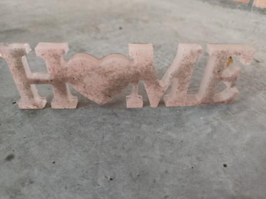 Deco woord – HOME | LOVE | FRIENDS in epoxy