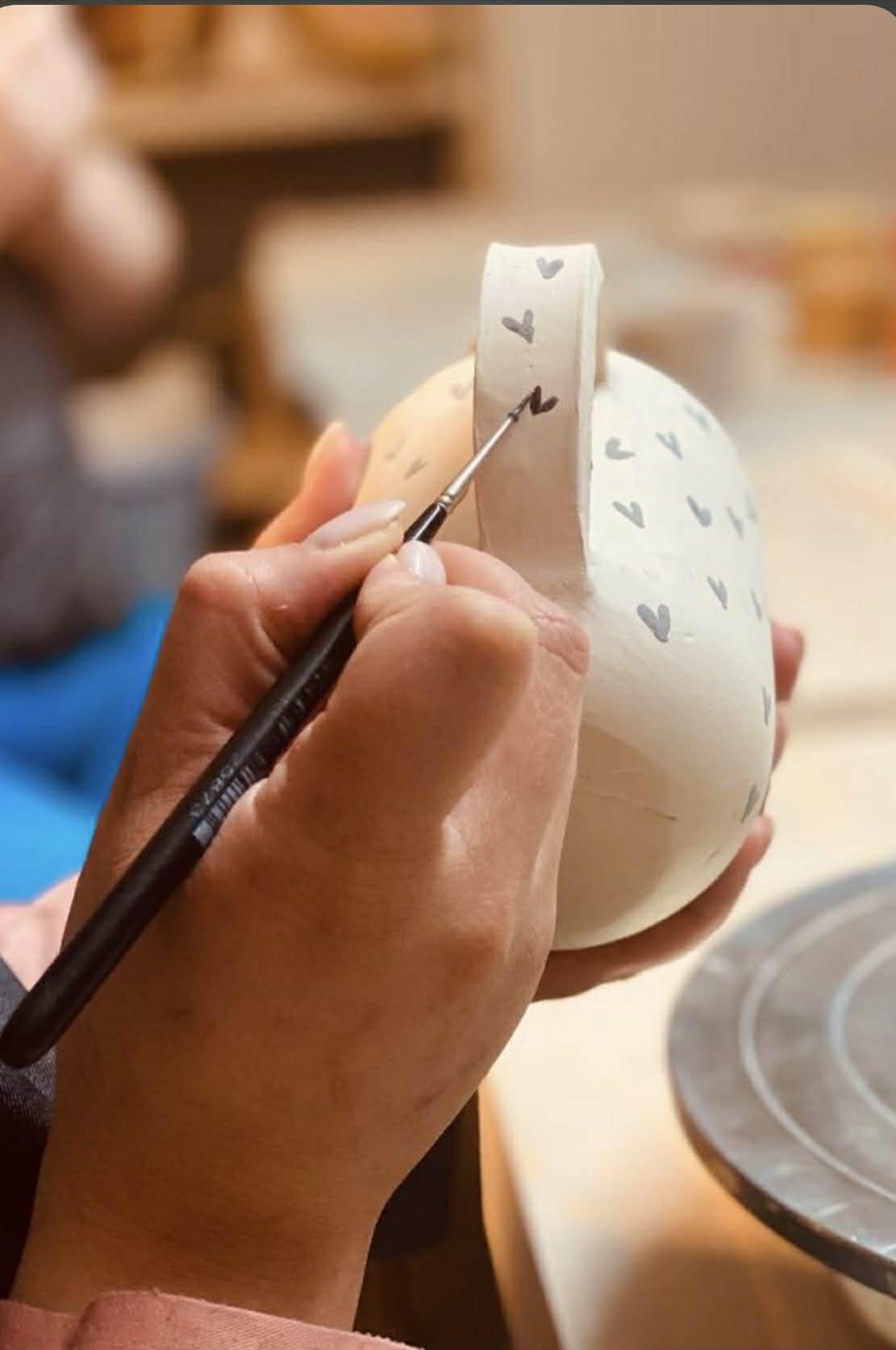 Workshop "Pottery painting" - Foto