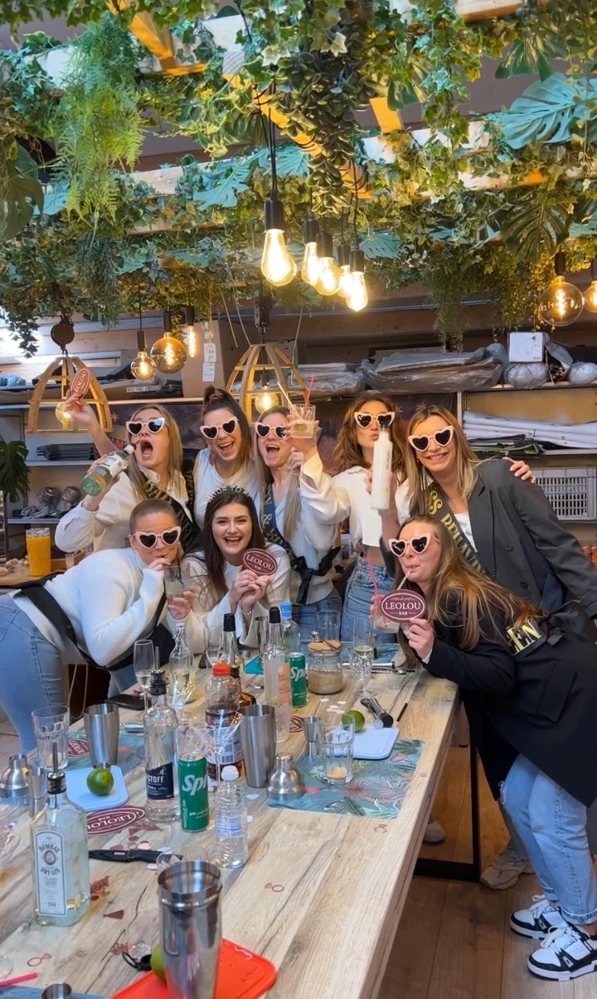 Vrijgezellencocktailworkshop: Shake, sip & say yes! 💍🍸 - Foto