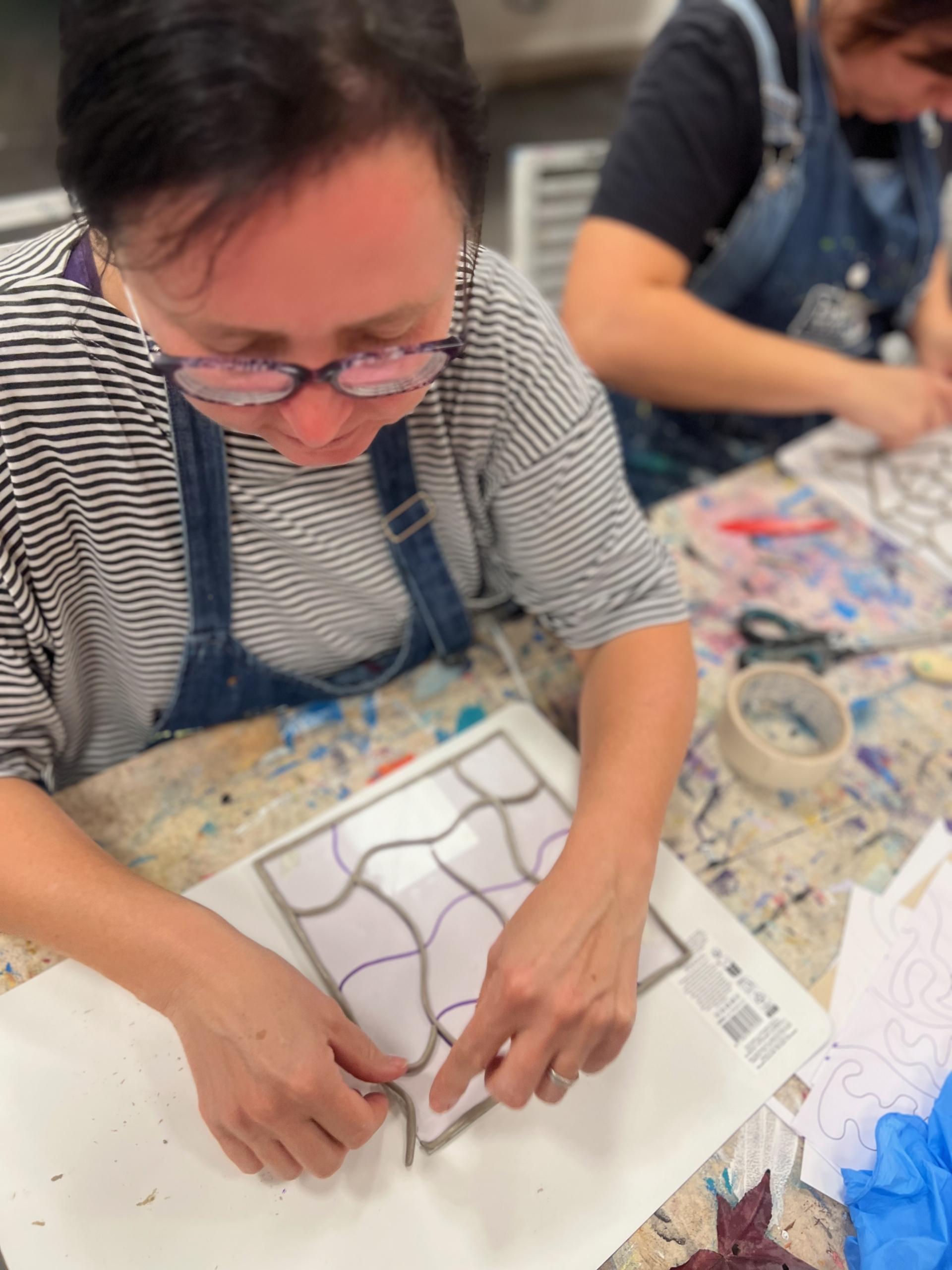 Epoxy/resin art: glasraam– spel van kleur en licht juni - Foto