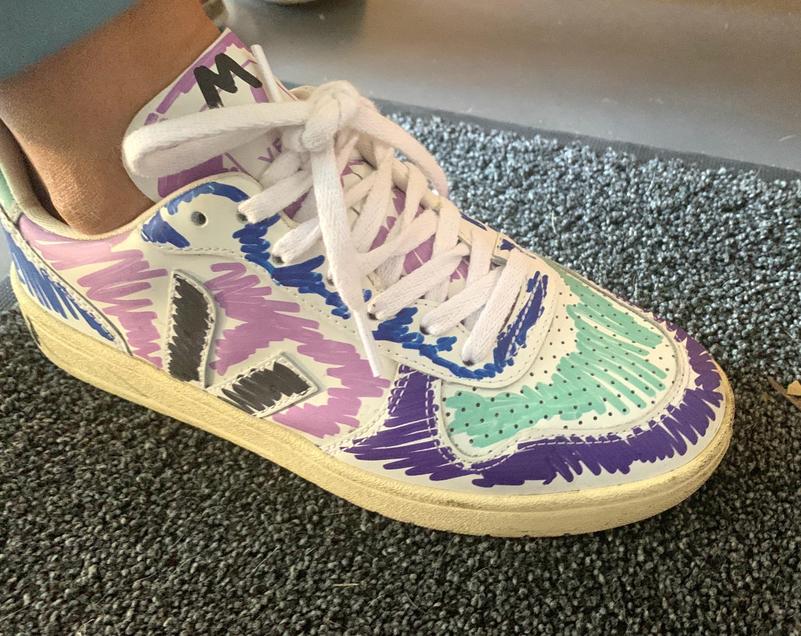 Acryl: Pimp your sneakers: ouder-kind juni - Foto