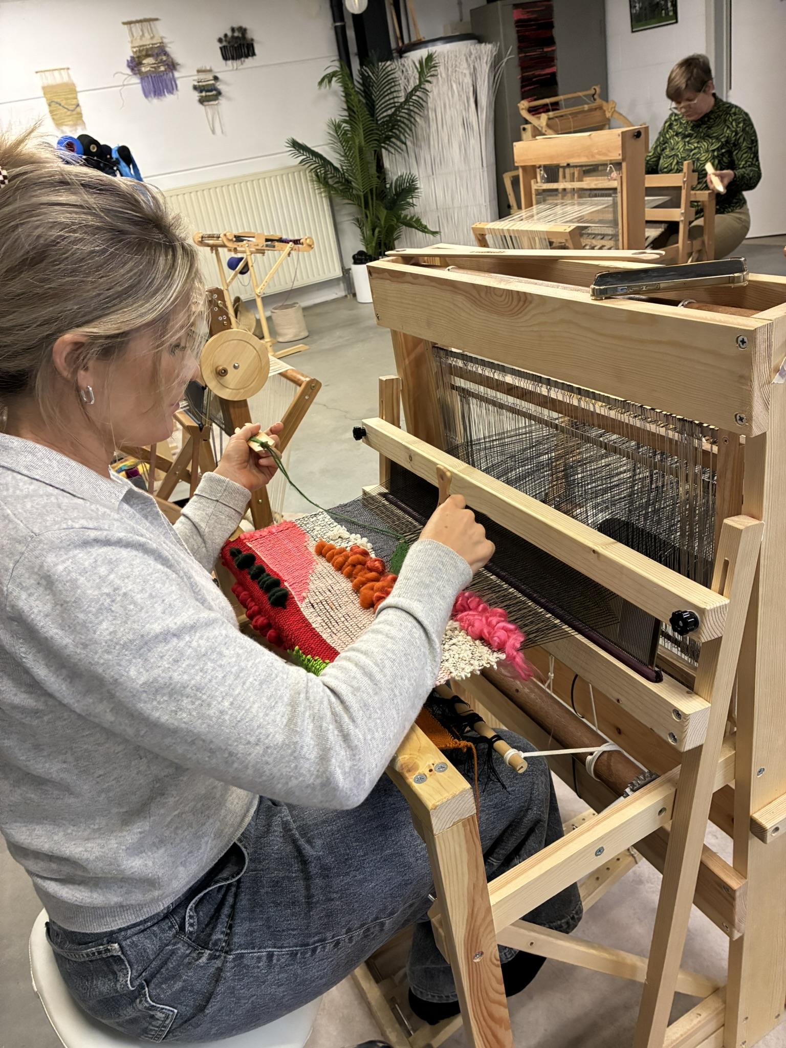 Vrij Weven: jouw eerste stap in een verrassend creatief ambacht - Foto