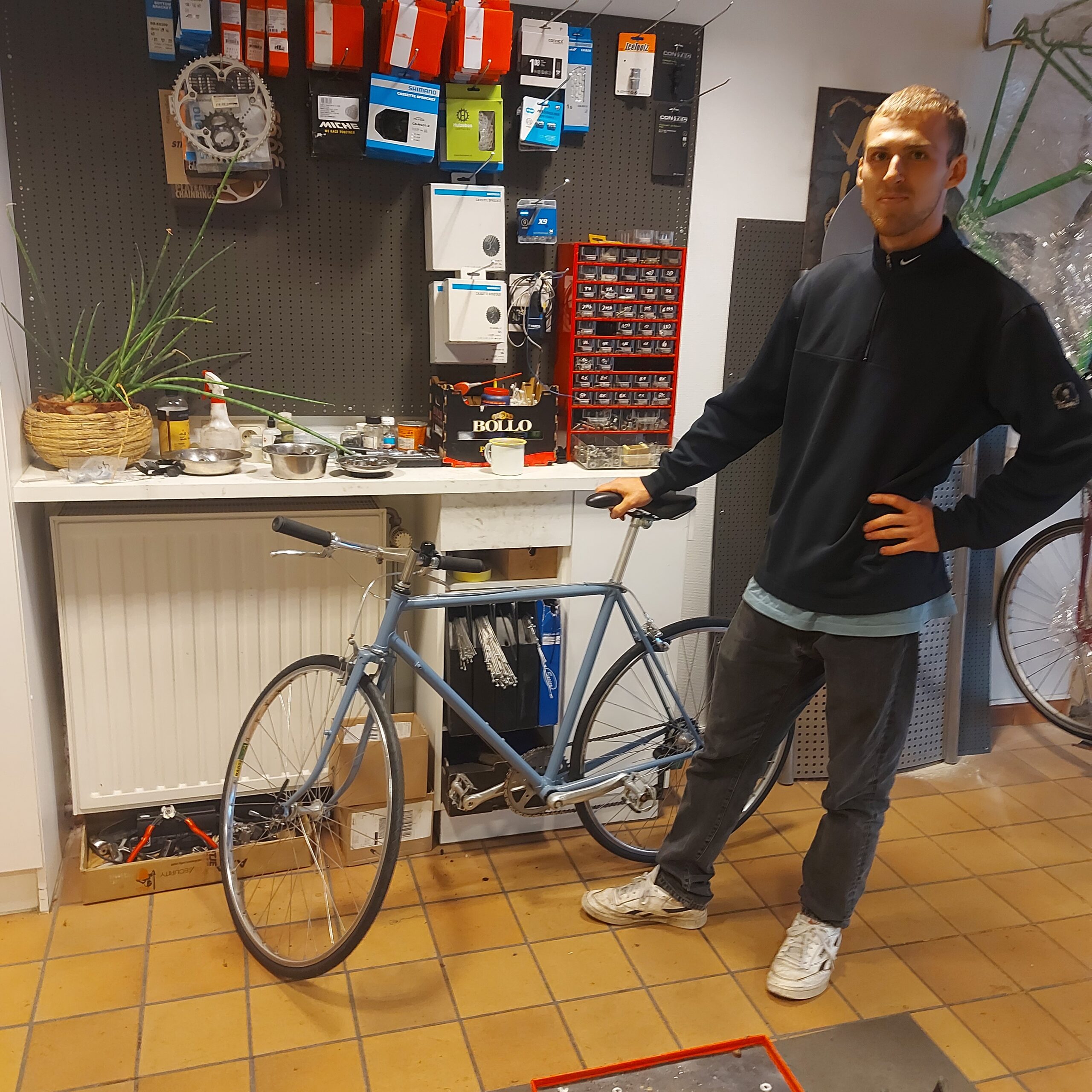 Reisfiets bouwen (recycle)