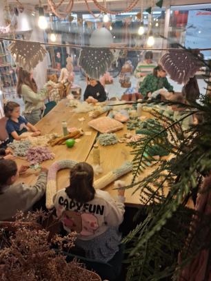 Creatieve kampdag voor kinderen in de zomervakantie in Mechelen 🧶🌸