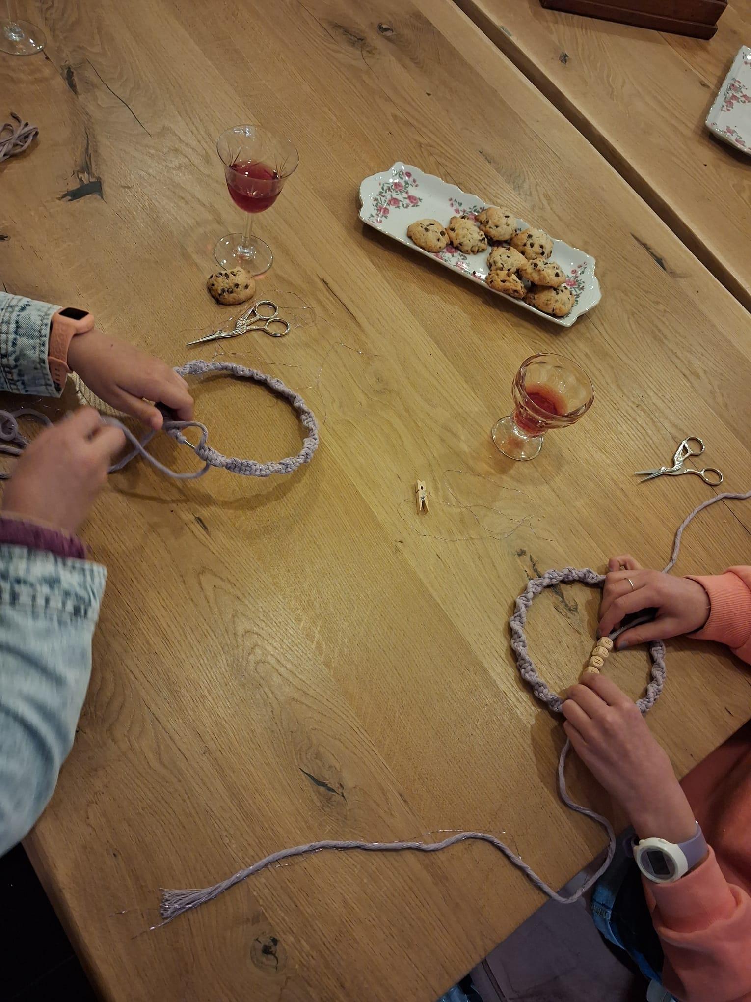 DIY pakket macramé hoepel met letters - Foto