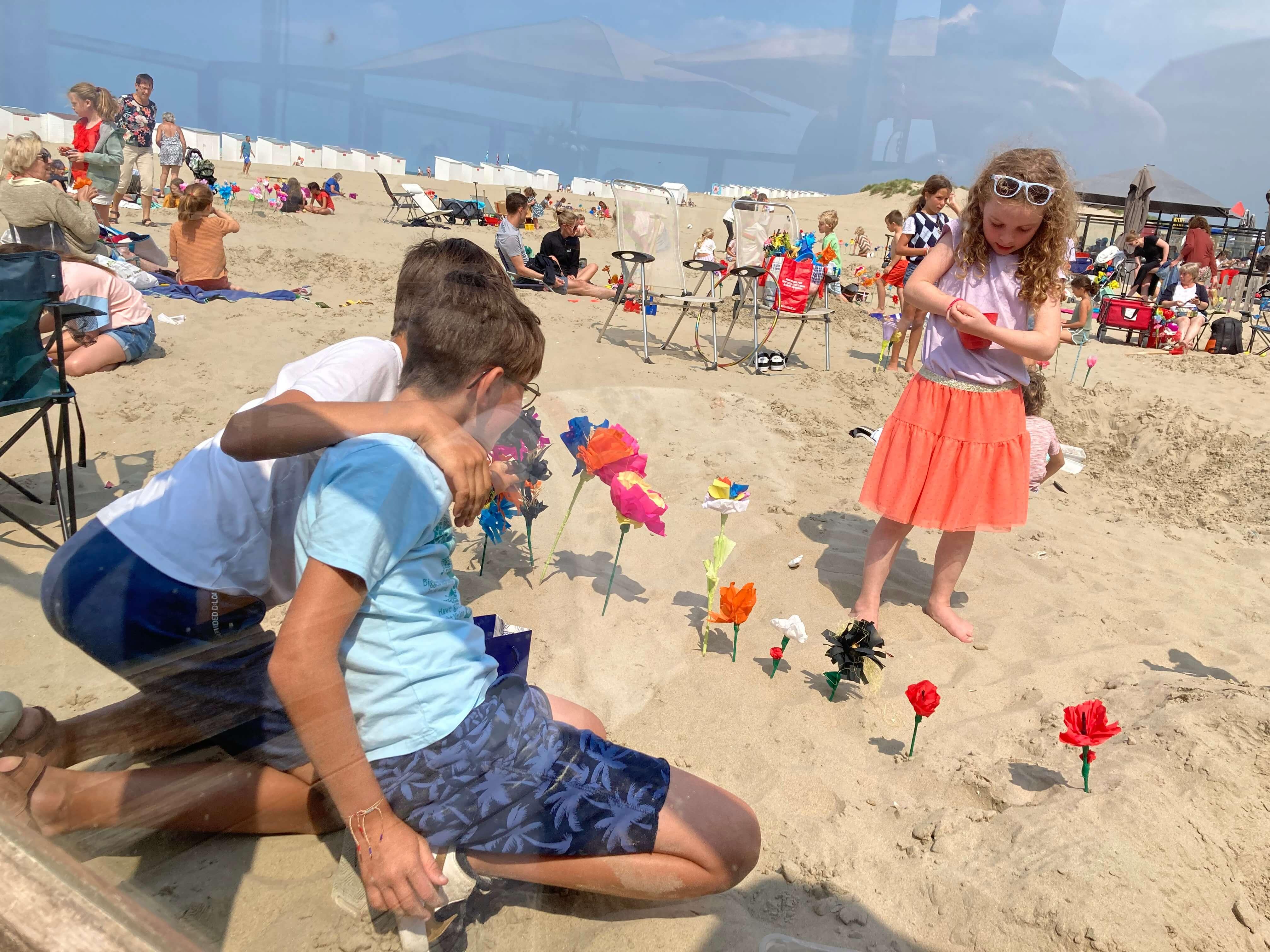 duo-workshop, papieren strandbloemen maken - Foto