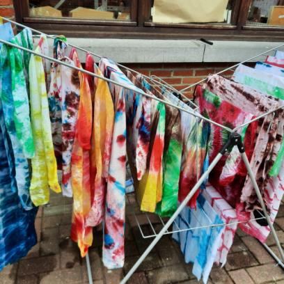 Textielkamp met naaien, zeefdruk en borduren in een 300 m2 atelier WEEK (13-17 juli)