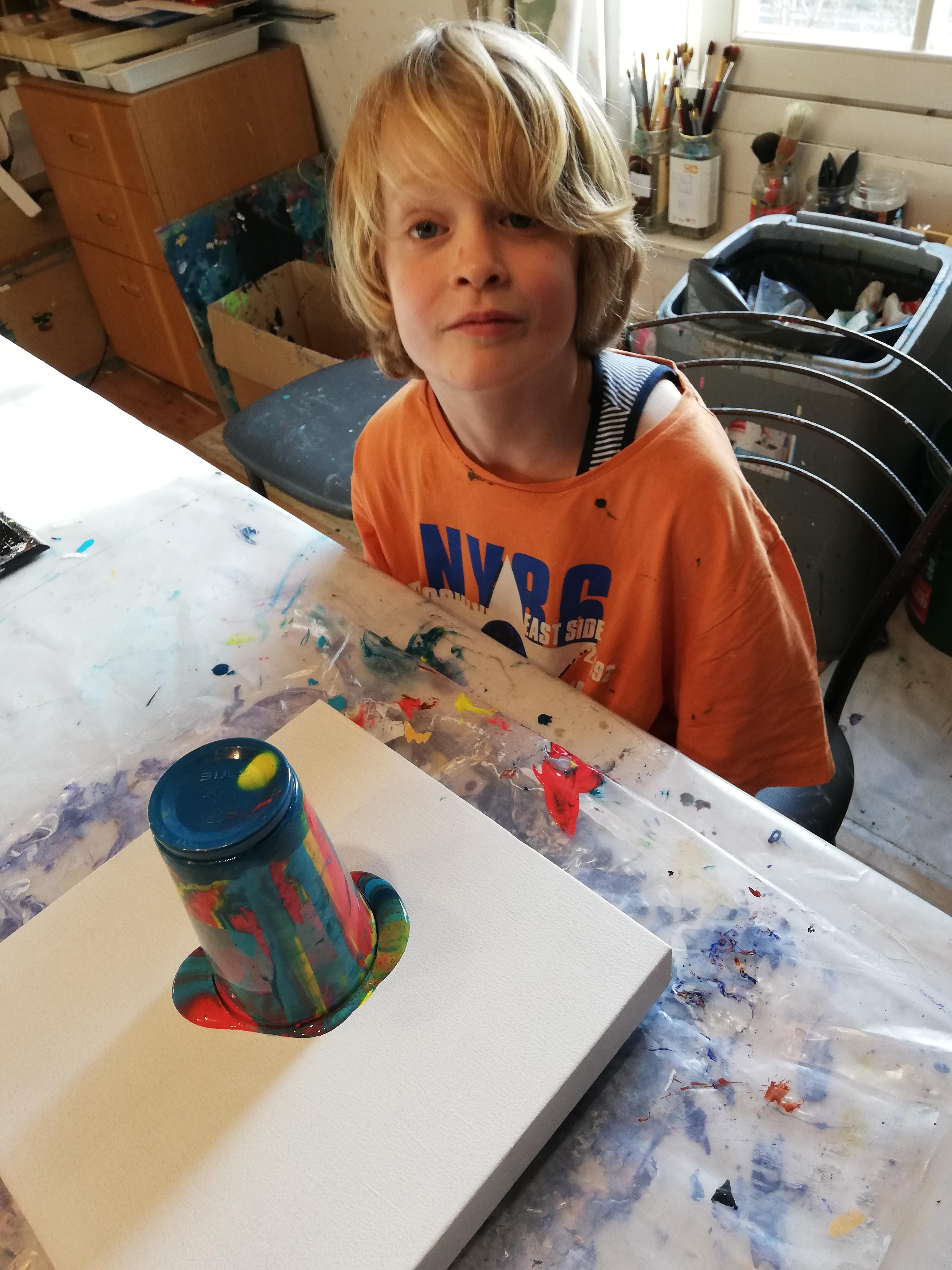 Zomeratelier Fluid Art – juli & augustus Creatieve workshops voor kinderen en kind + (groot)ouder - Foto