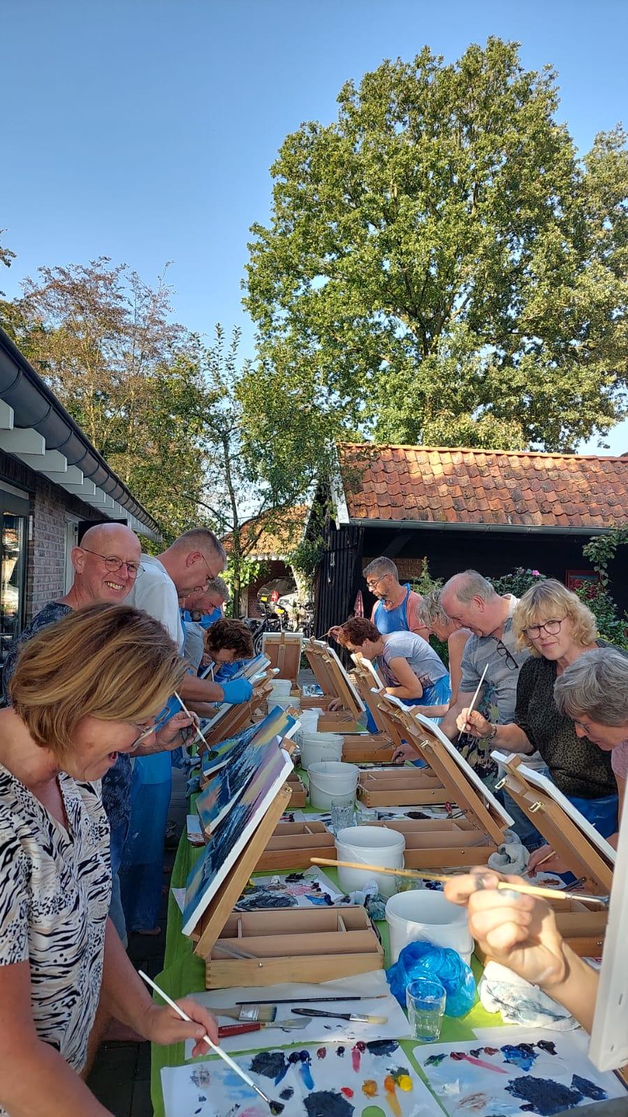Waanzinnige Schilderworkshop in de stijl van Bob Ross - Foto