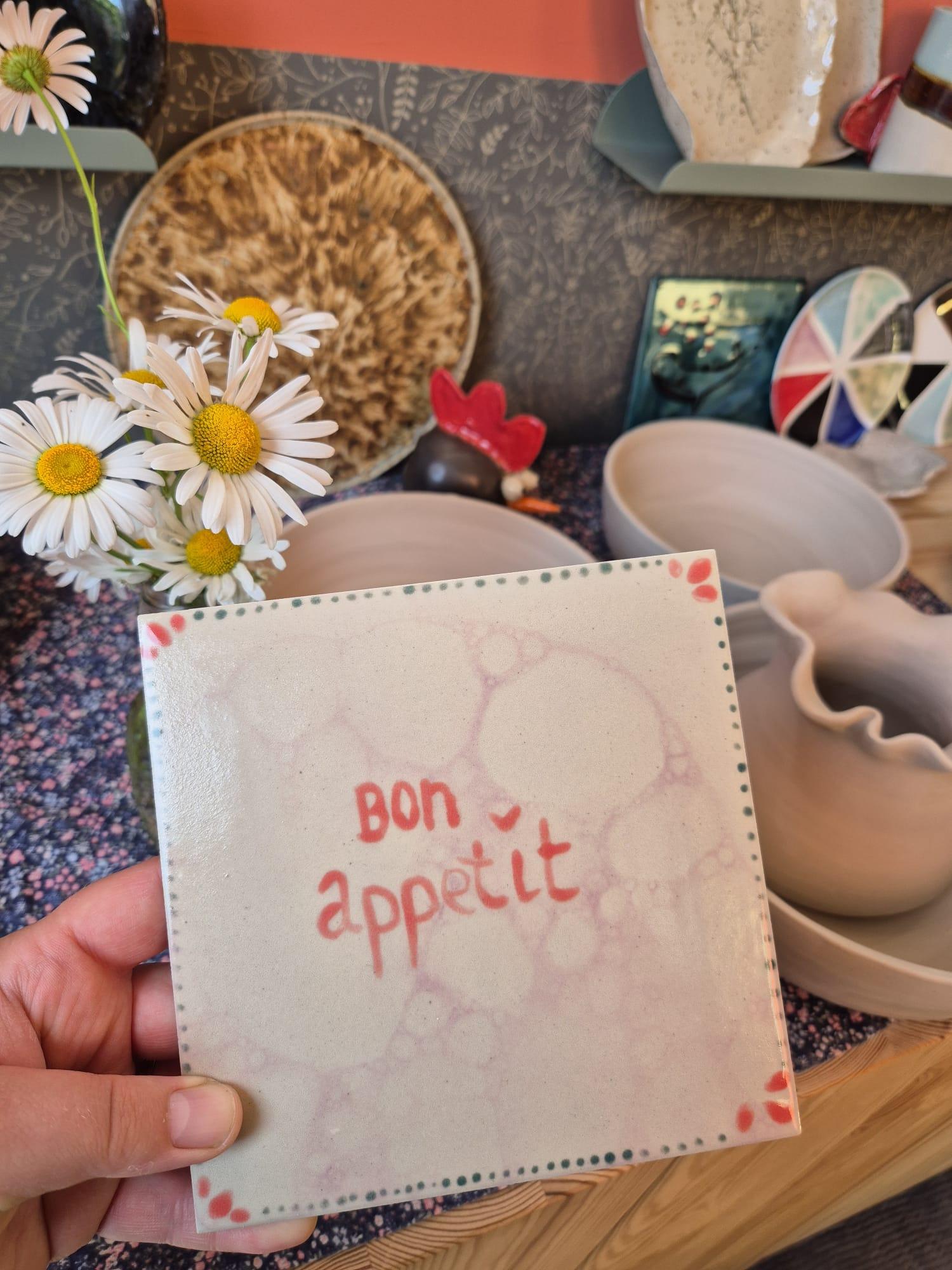 Keramiek tegeltjes beschilderen - Pottery Painting - Foto