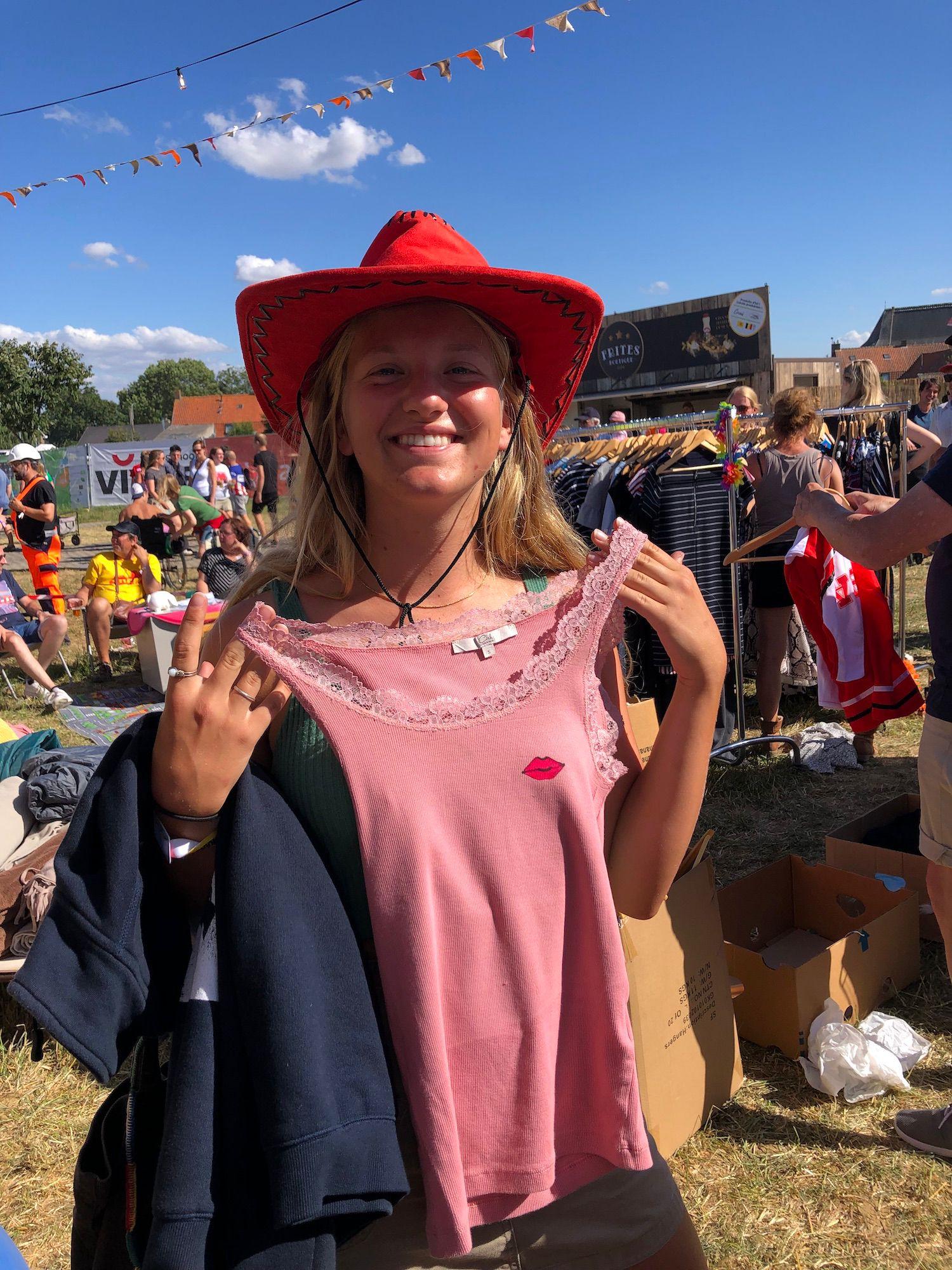 Workshop T-shirt versieren met foliedruk 👕 (2u of inloopworkshop) - Foto