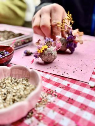 Workshop zaadbommetjes maken