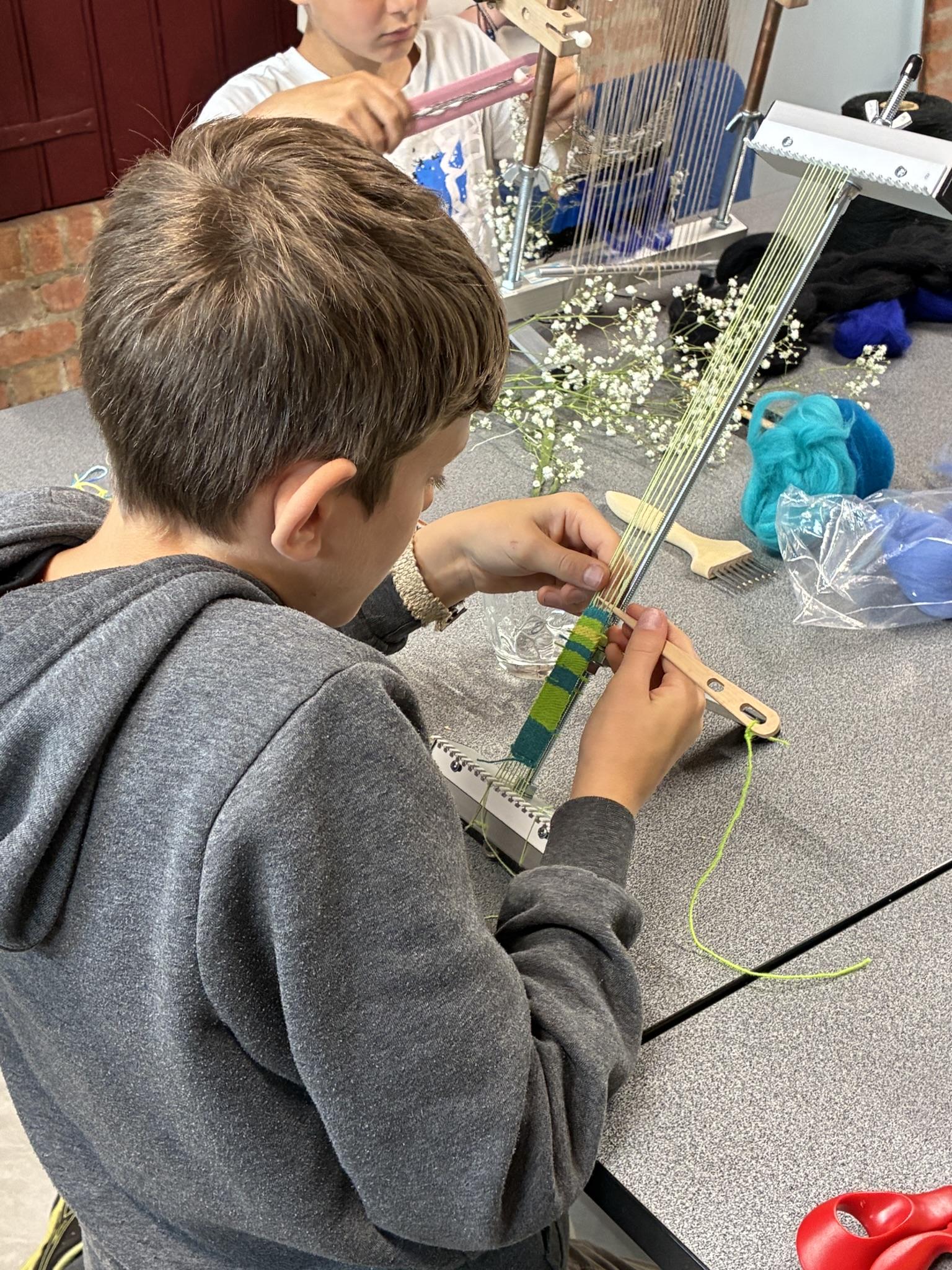 Workshop Weef je eigen armband - Foto