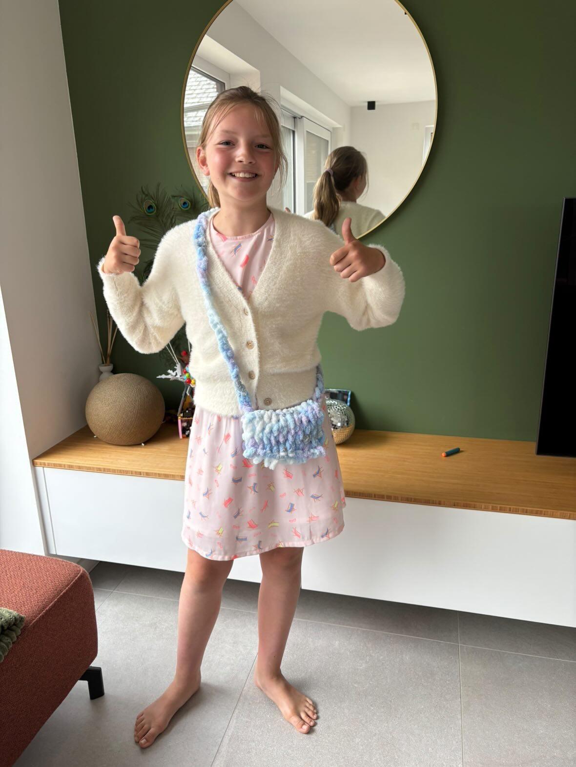 DIY Pakket kids: Maak zelf een zacht handtasje – gewoon met je handen! - Foto