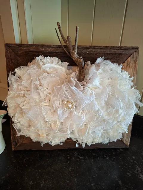 Textielkunst: herfstpompoen op kader creëren - Foto