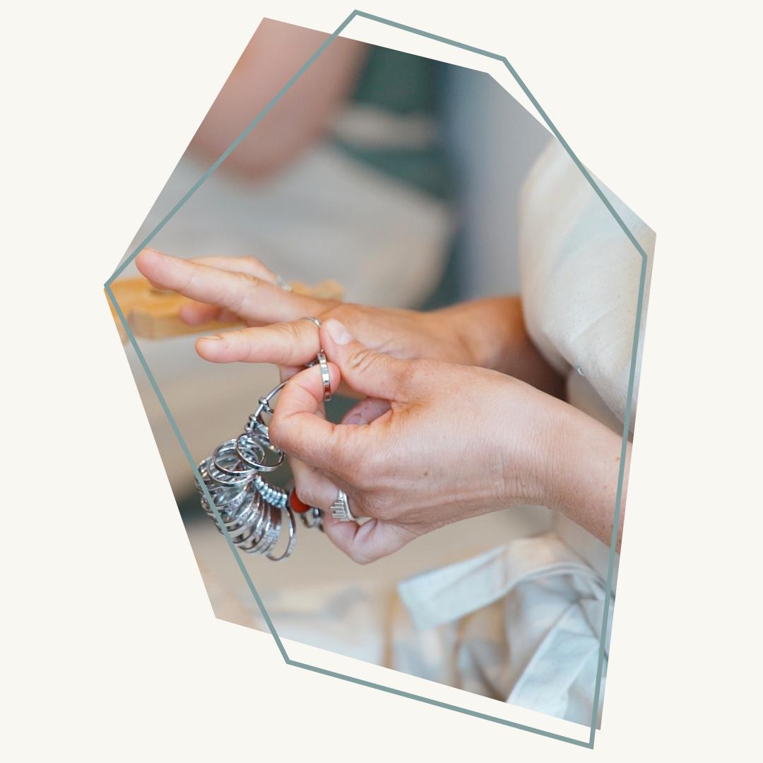Workshop goudsmeden voor beginners: zilveren ringen - Foto