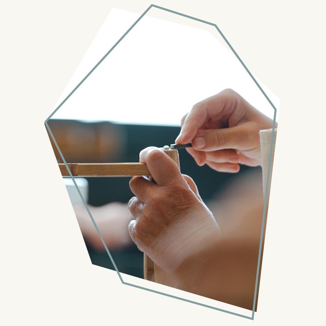 Zilveren ring met geboortesteen - Foto