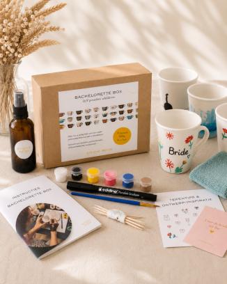 Porselein beschilderen - bachelorette box