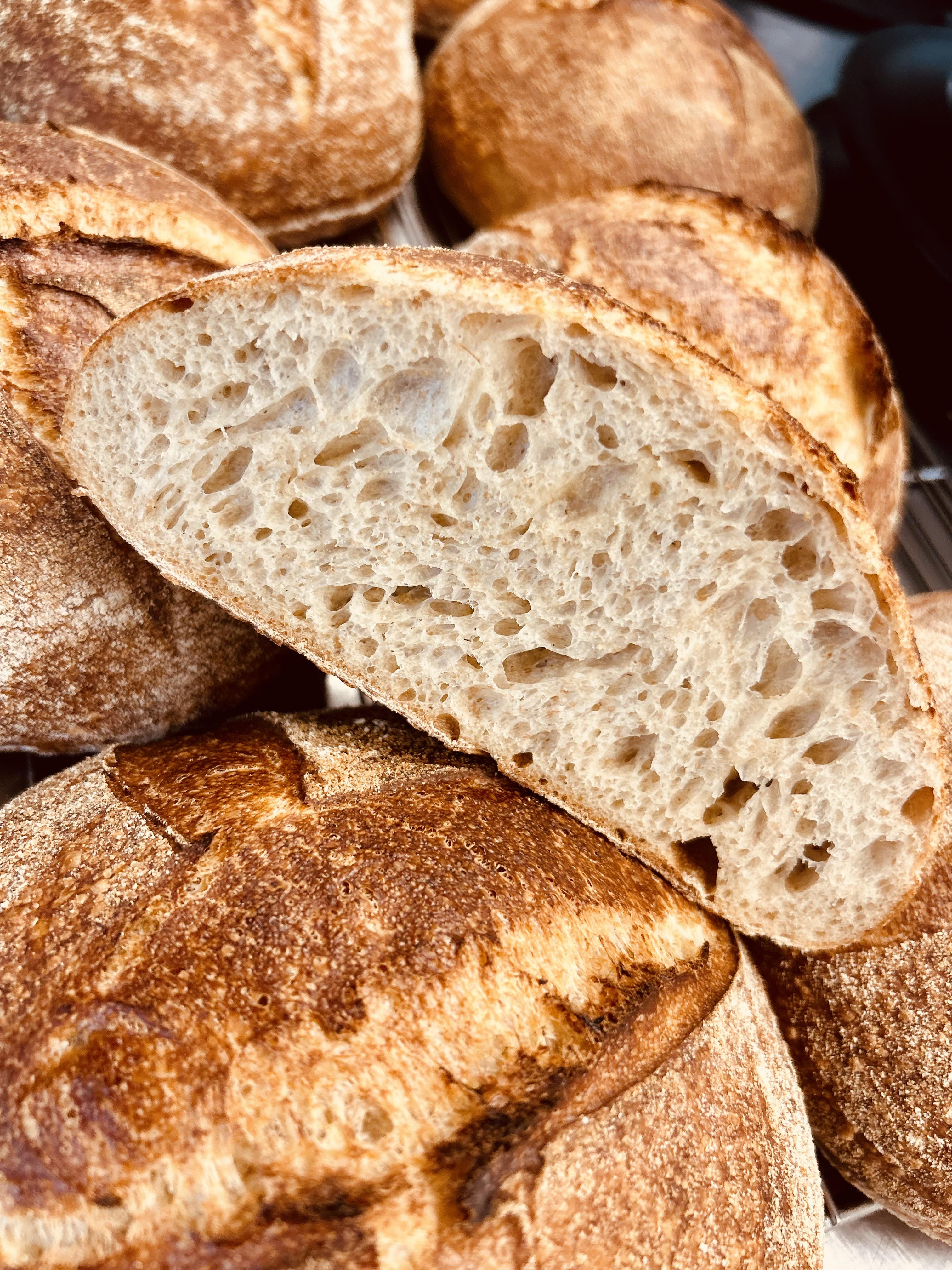 Zuurdesembrood – Bak brood vol karakter - Foto